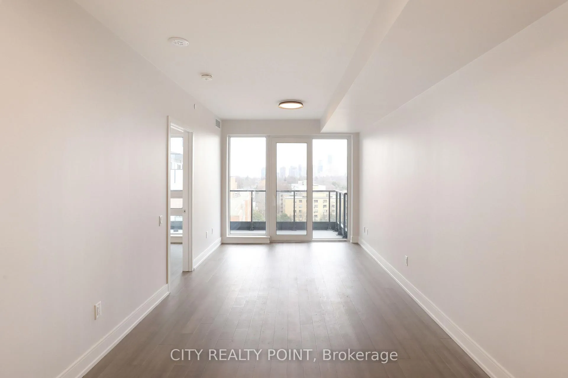 Photo 8 of Unit 608, 2525 Bathurst Street, Toronto, Forest Hill North — HOMEH