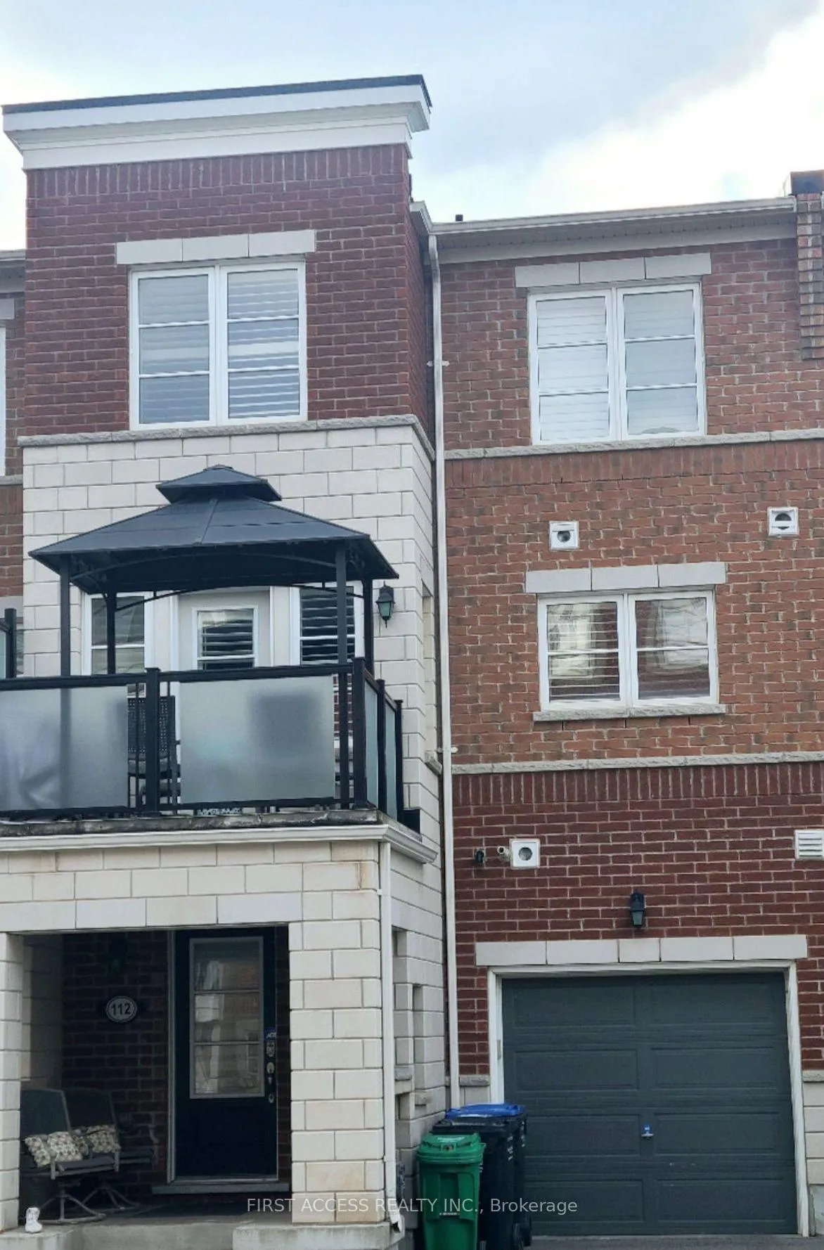 Photo 1 of 112 Baycliffe Crescent, Brampton, Northwest Brampton — HOMEH