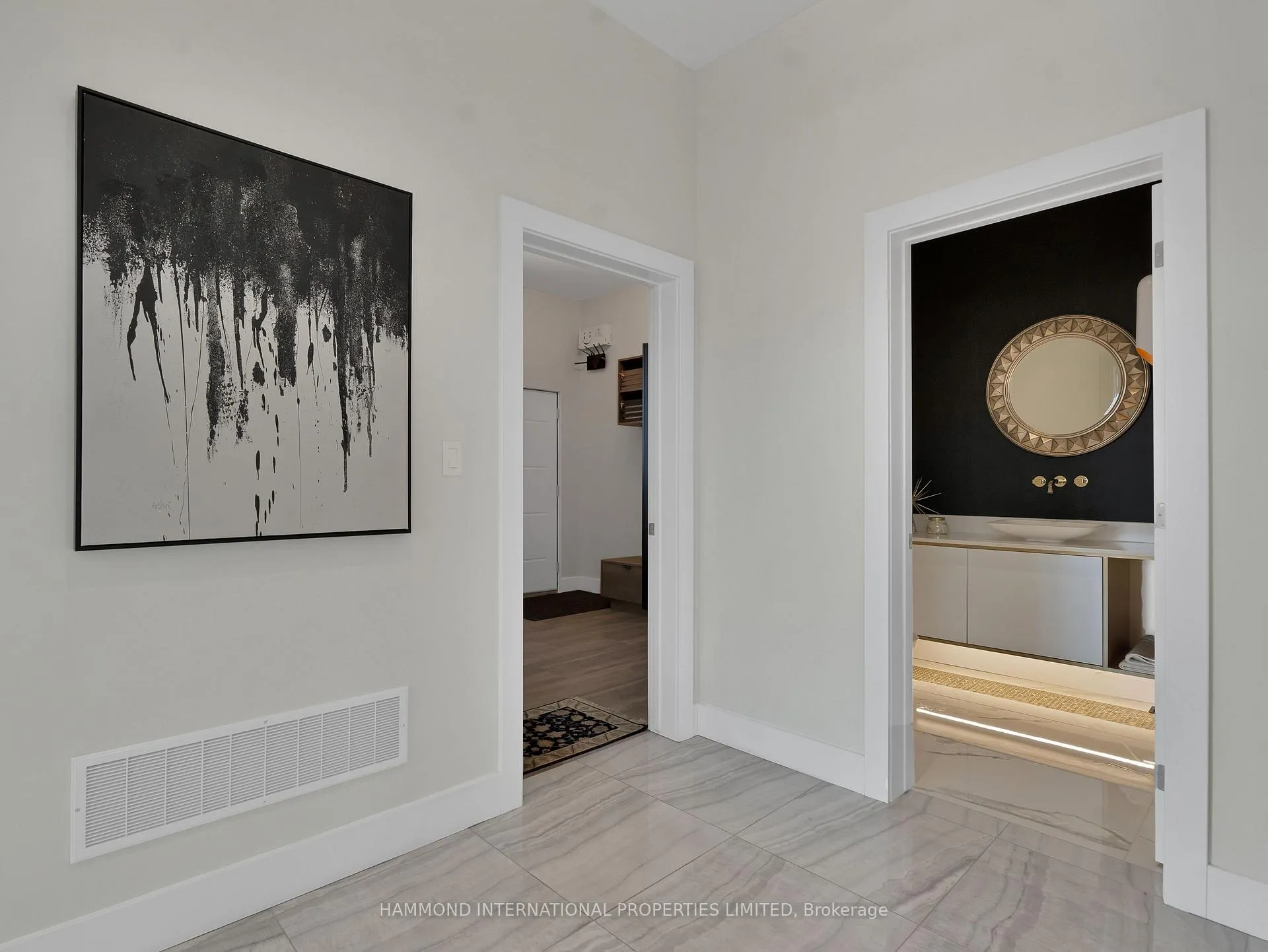 Photo 17 of 8374 Dickenson Road, Hamilton, Ancaster — HOMEH