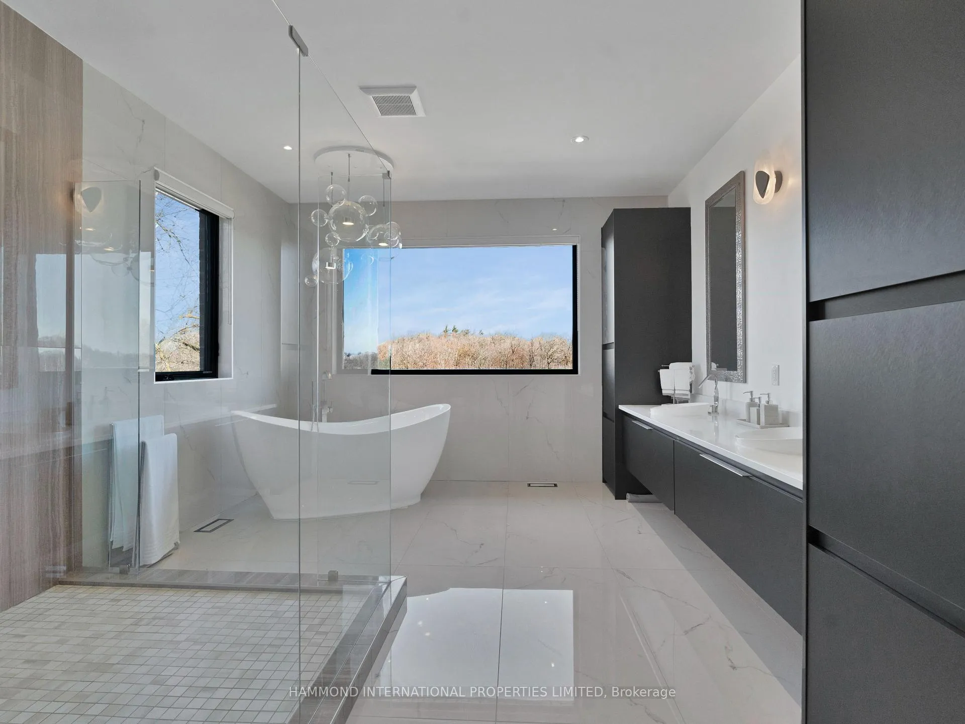 Photo 26 of 8374 Dickenson Road, Hamilton, Ancaster — HOMEH