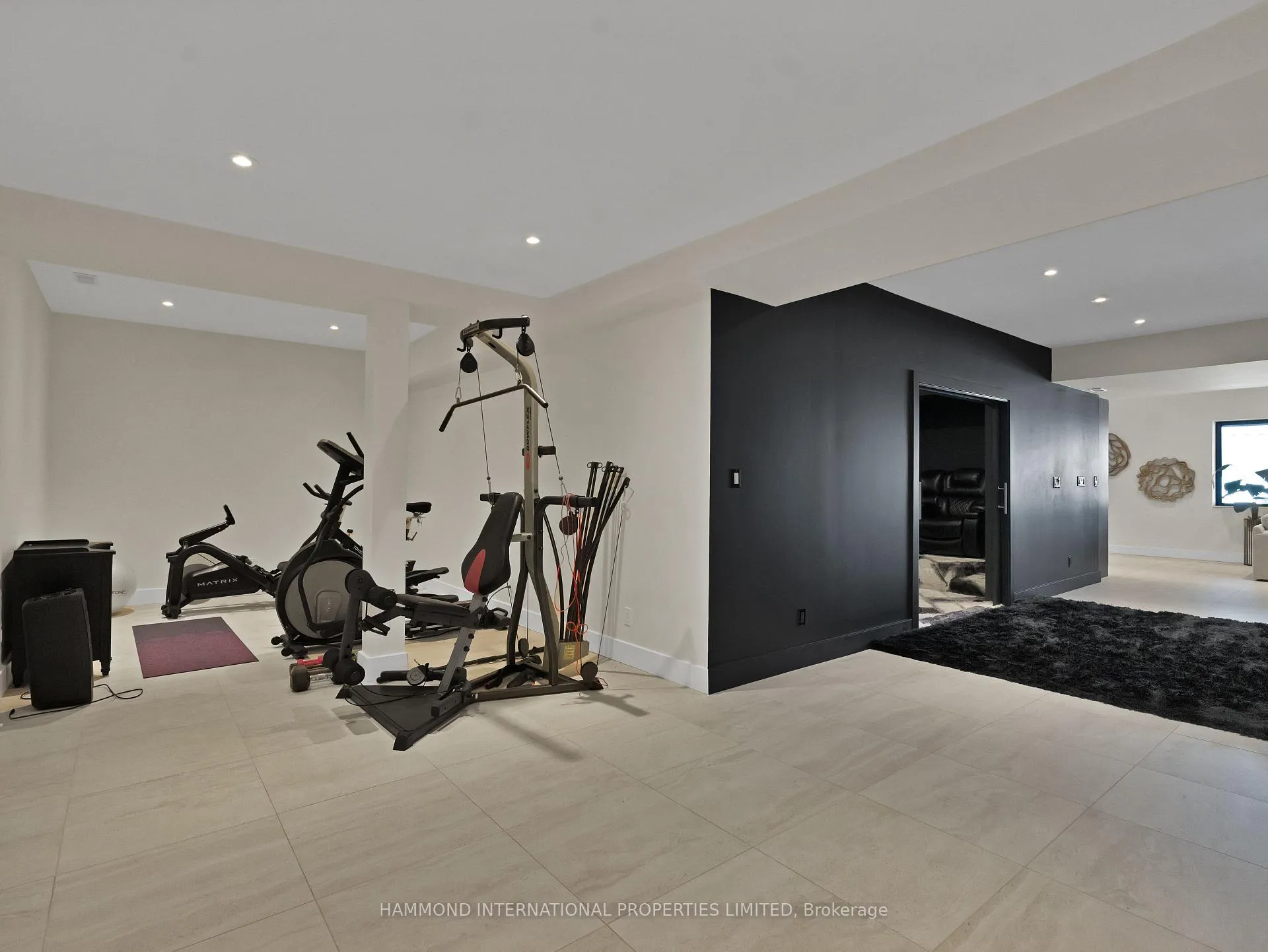 Photo 45 of 8374 Dickenson Road, Hamilton, Ancaster — HOMEH