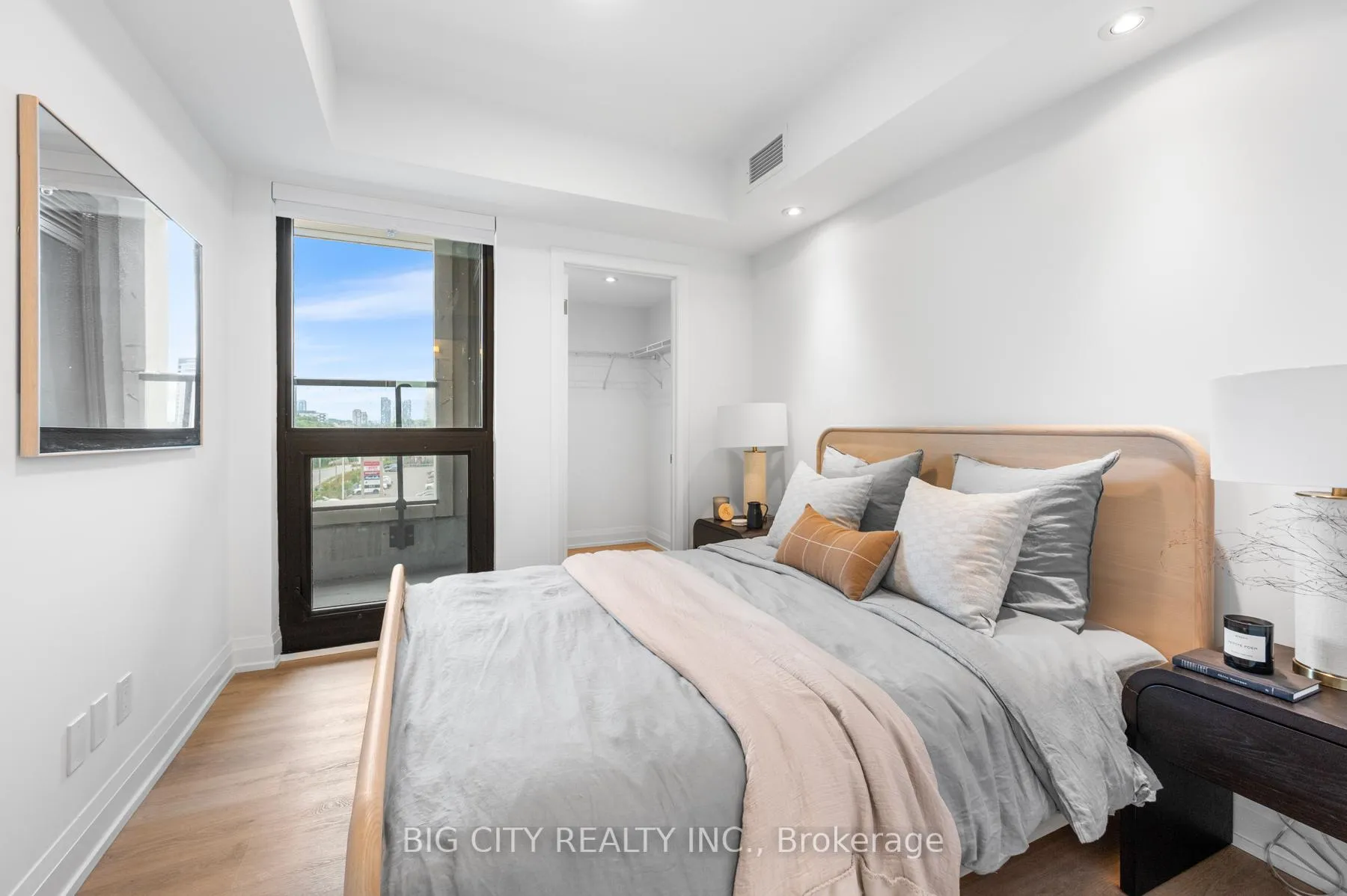 Photo 16 of Unit 309, 36 Brentcliffe Road, Toronto, Thorncliffe Park — HOMEH