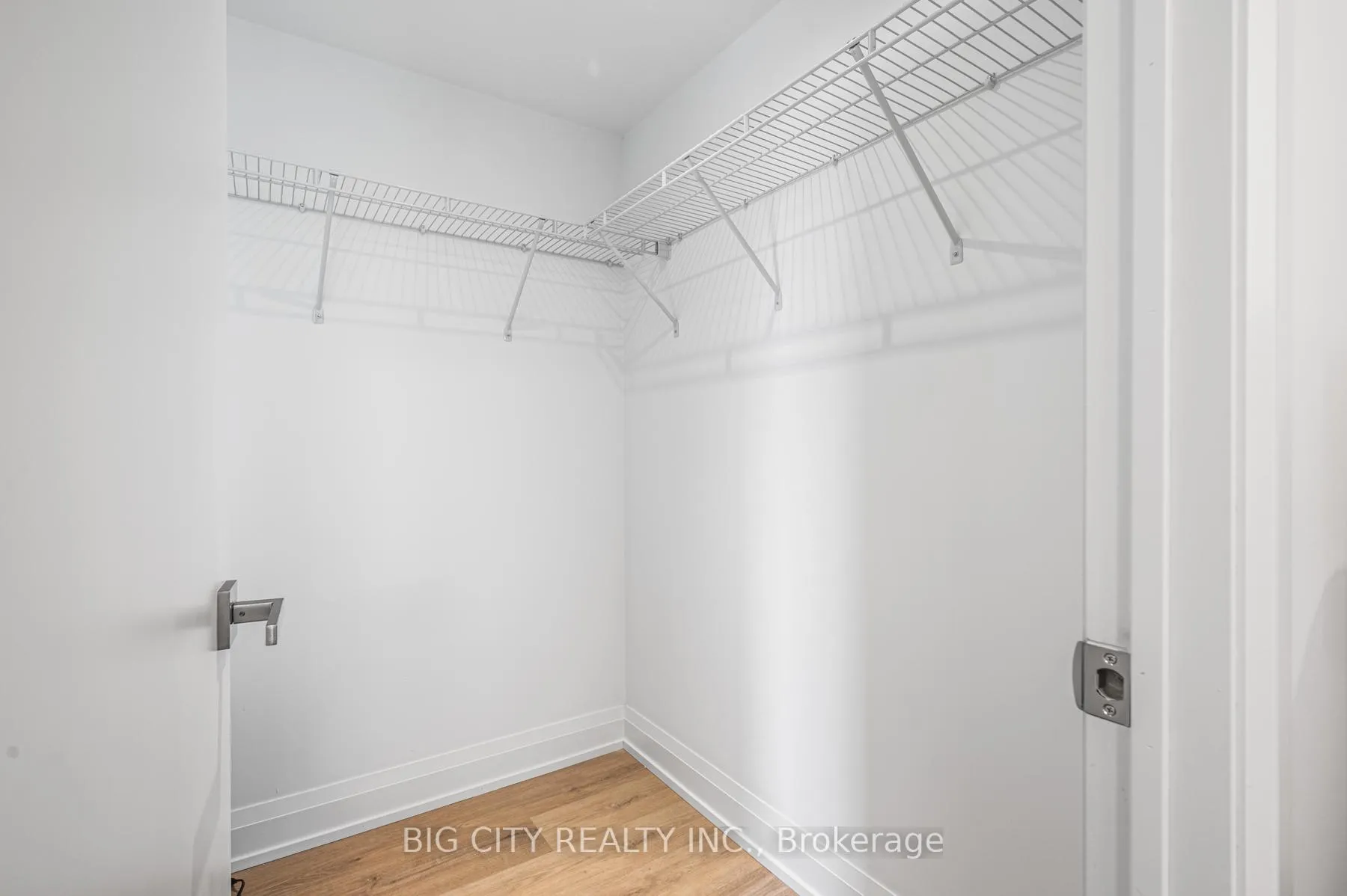 Photo 19 of Unit 309, 36 Brentcliffe Road, Toronto, Thorncliffe Park — HOMEH