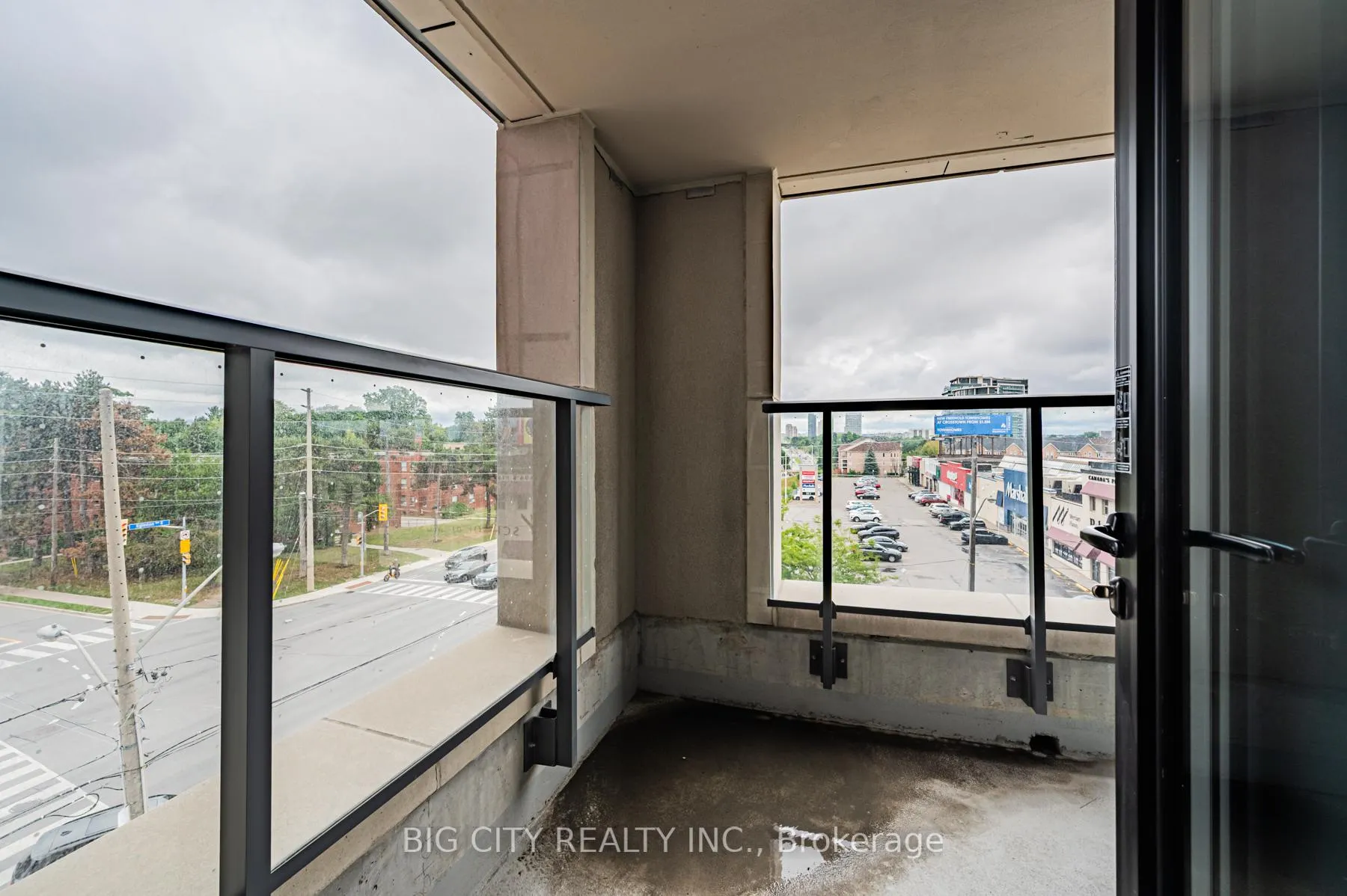Photo 27 of Unit 309, 36 Brentcliffe Road, Toronto, Thorncliffe Park — HOMEH
