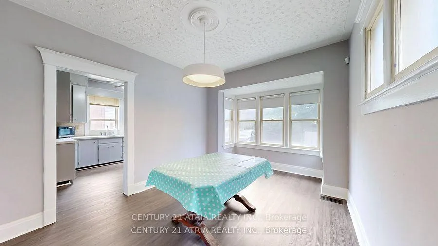 Photo 12 of 149 Adelaide Avenue E, Oshawa, O'Neill — HOMEH
