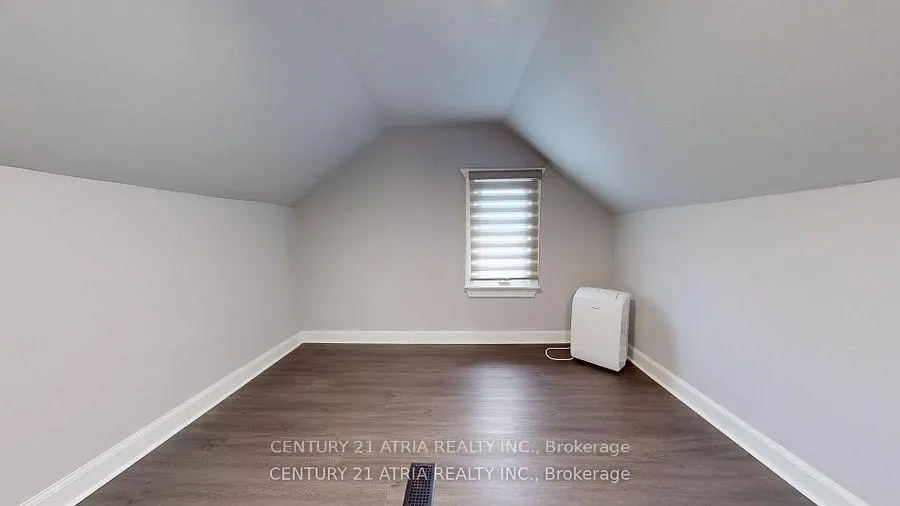 Photo 27 of 149 Adelaide Avenue E, Oshawa, O'Neill — HOMEH