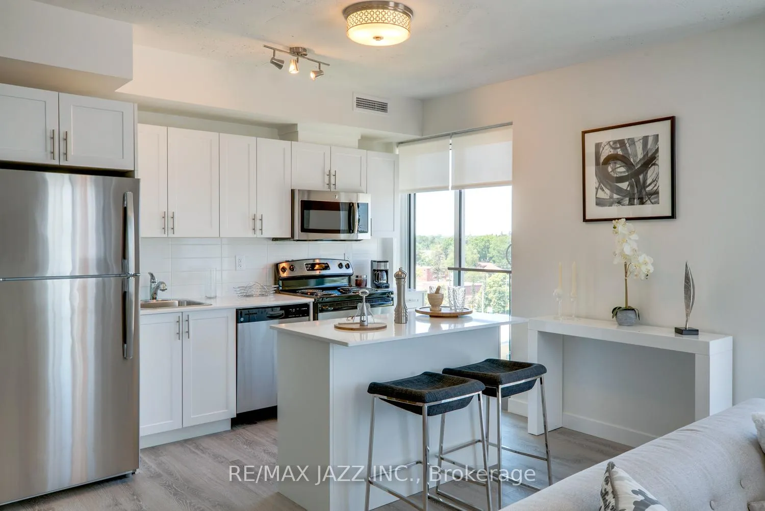 Photo 7 of Unit 1206, 100 Bond Street E, Oshawa, O'Neill — HOMEH
