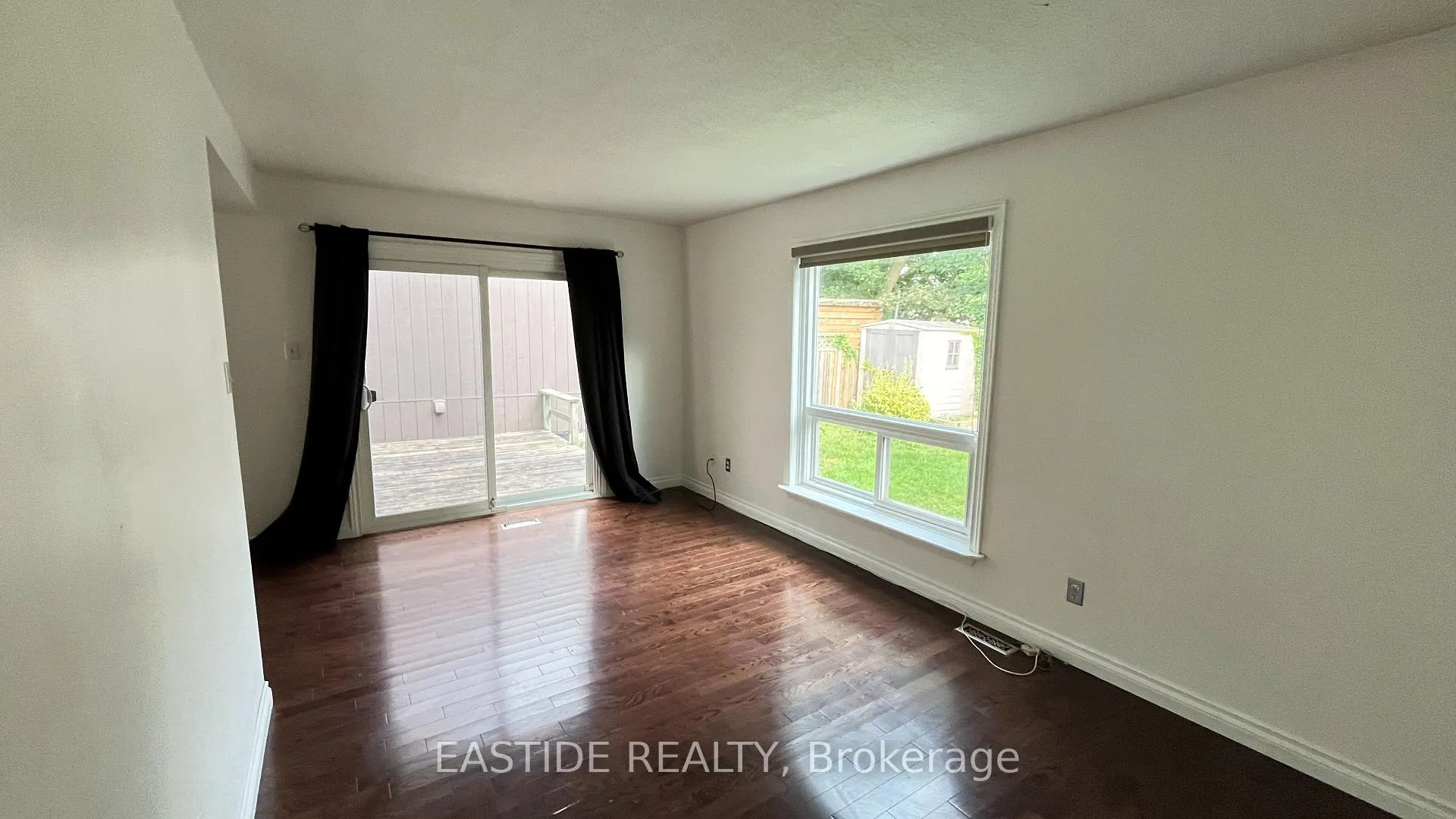 Photo 8 of Unit 27, 17 Lucas Lane, Ajax, South West — HOMEH