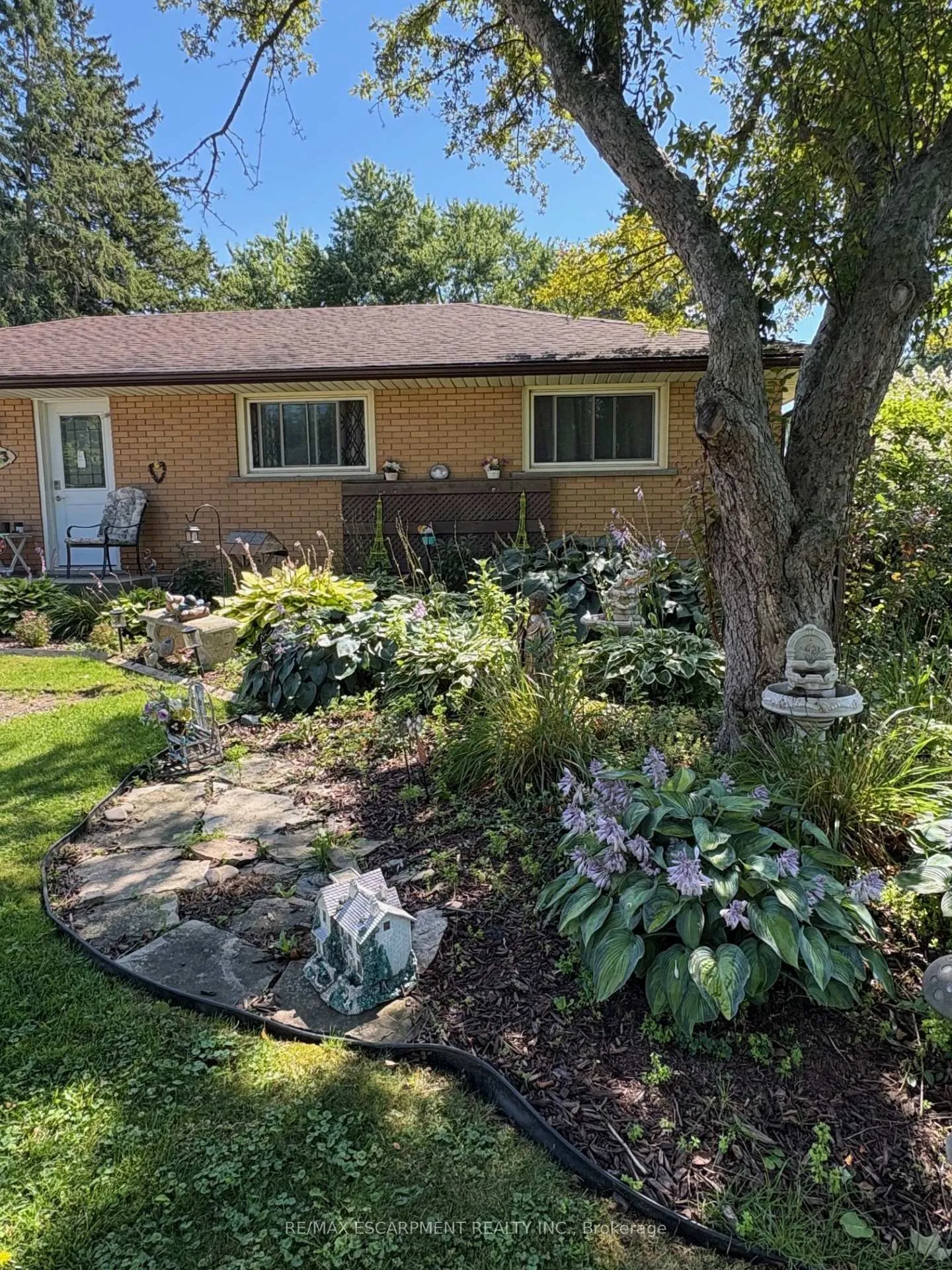Photo 41 of 723 Glancaster Road, Hamilton, Rural Glanbrook — HOMEH