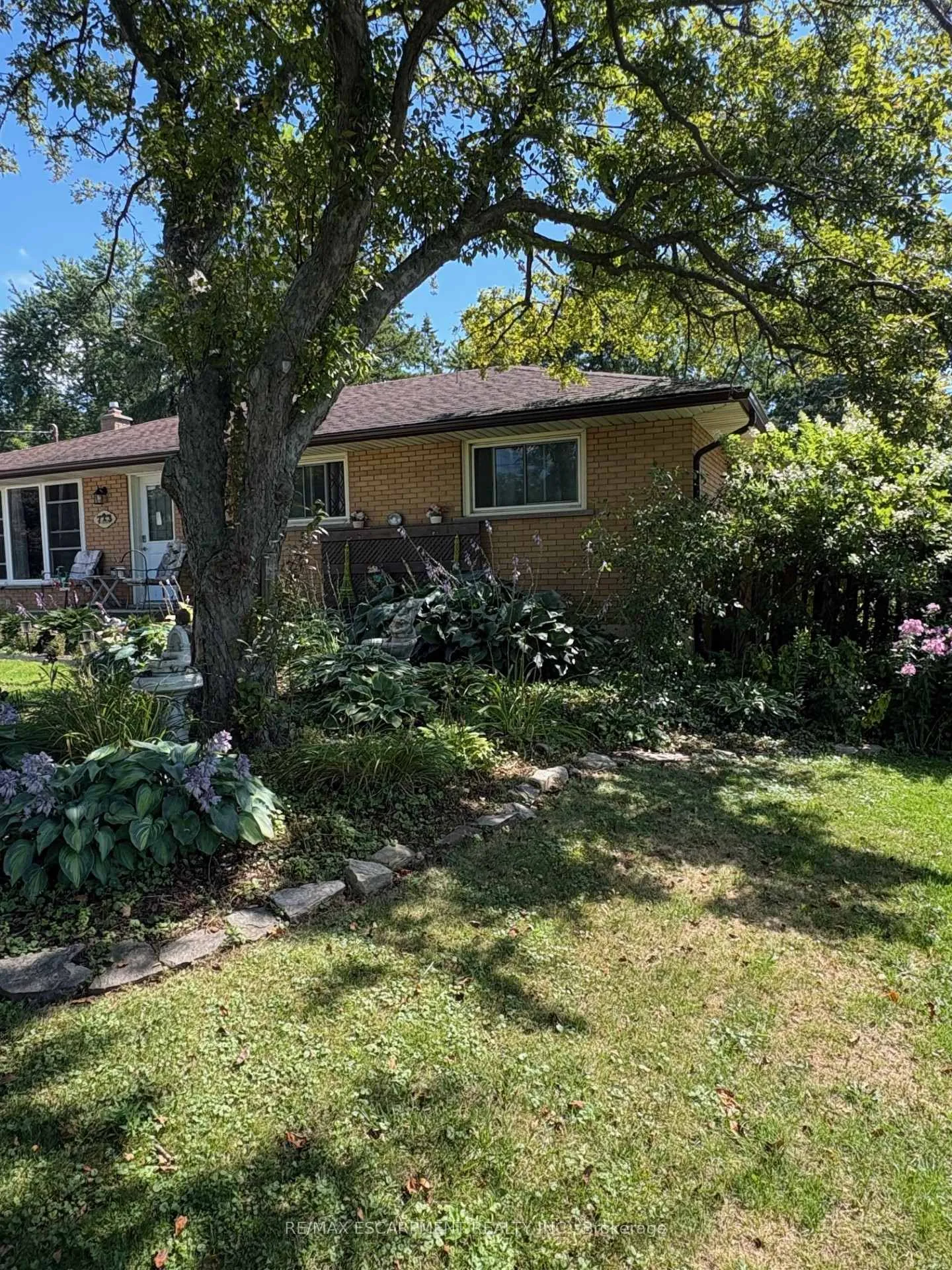 Photo 42 of 723 Glancaster Road, Hamilton, Rural Glanbrook — HOMEH