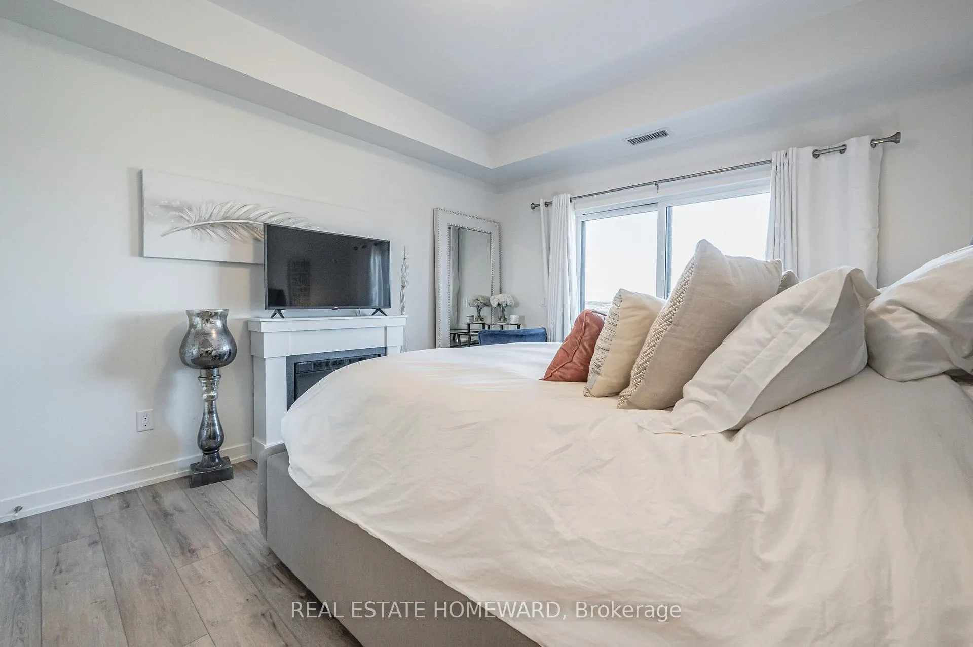 Photo 9 of Unit 412 B, 251 Northfield Drive, Waterloo — HOMEH