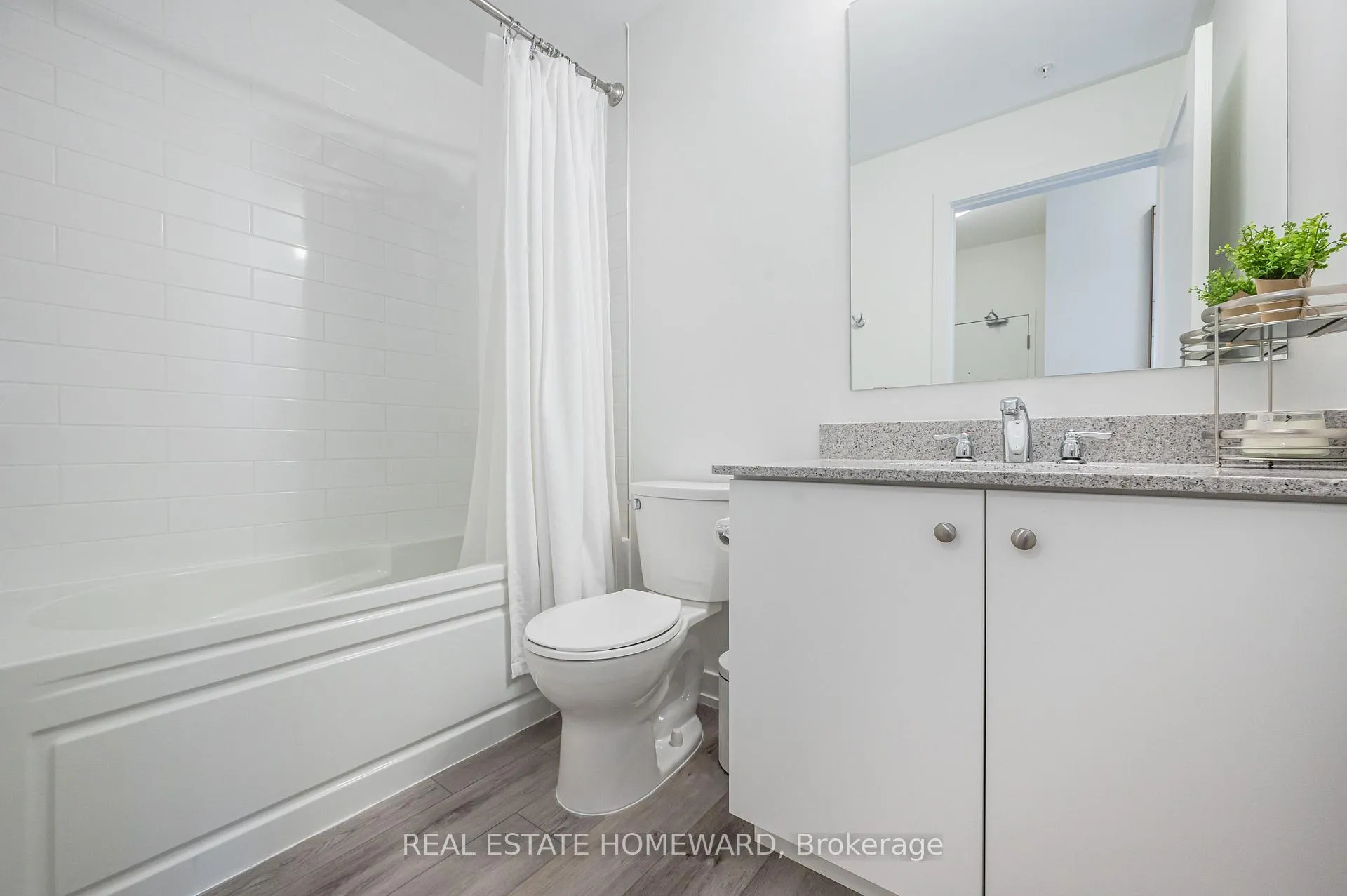 Photo 14 of Unit 412 B, 251 Northfield Drive, Waterloo — HOMEH