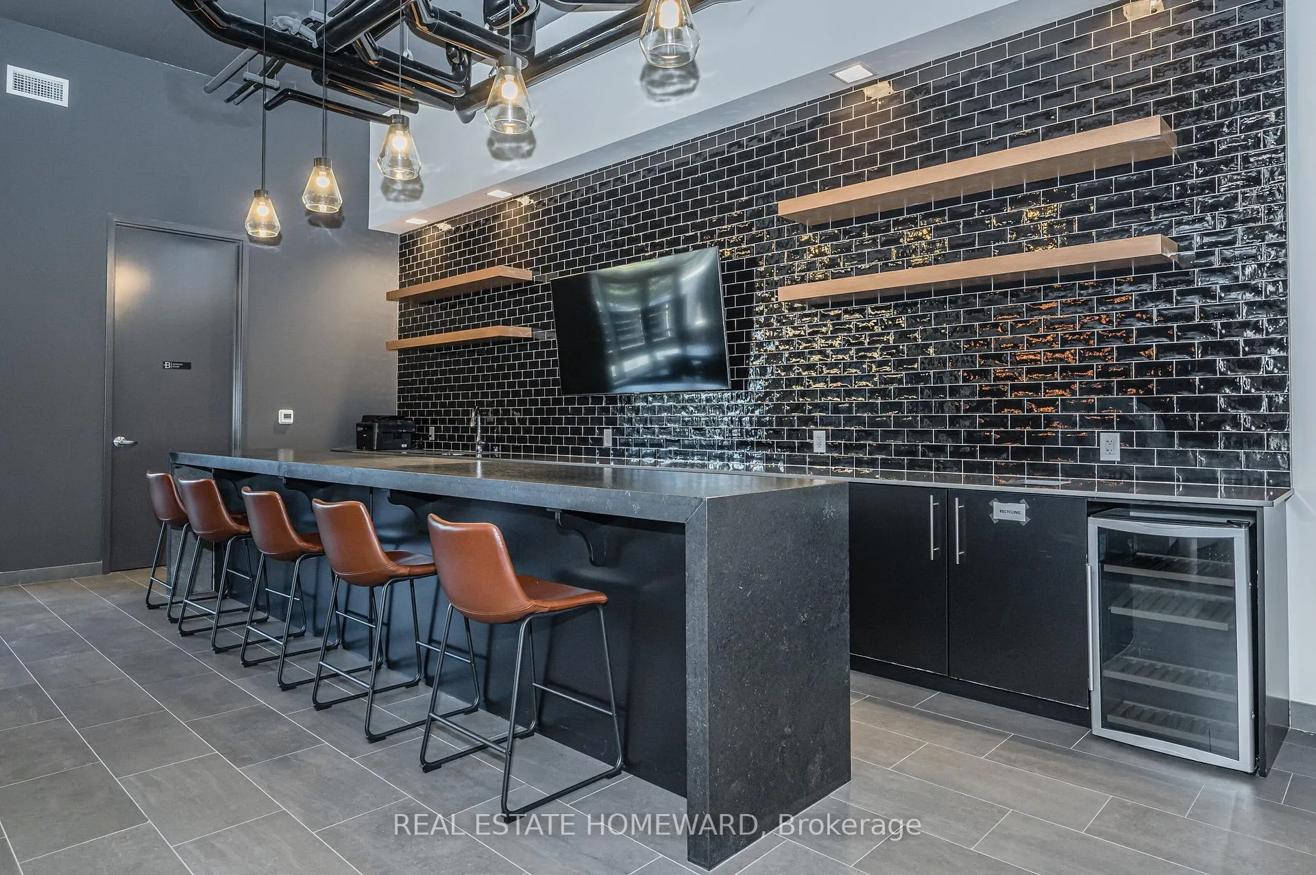 Photo 23 of Unit 412 B, 251 Northfield Drive, Waterloo — HOMEH