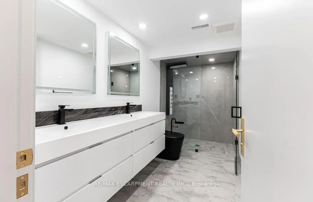 Photo 28 of 174 Roxborough Avenue, Hamilton, Stoney Creek — HOMEH