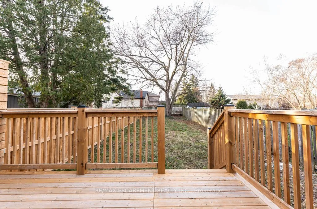 Photo 32 of 174 Roxborough Avenue, Hamilton, Stoney Creek — HOMEH