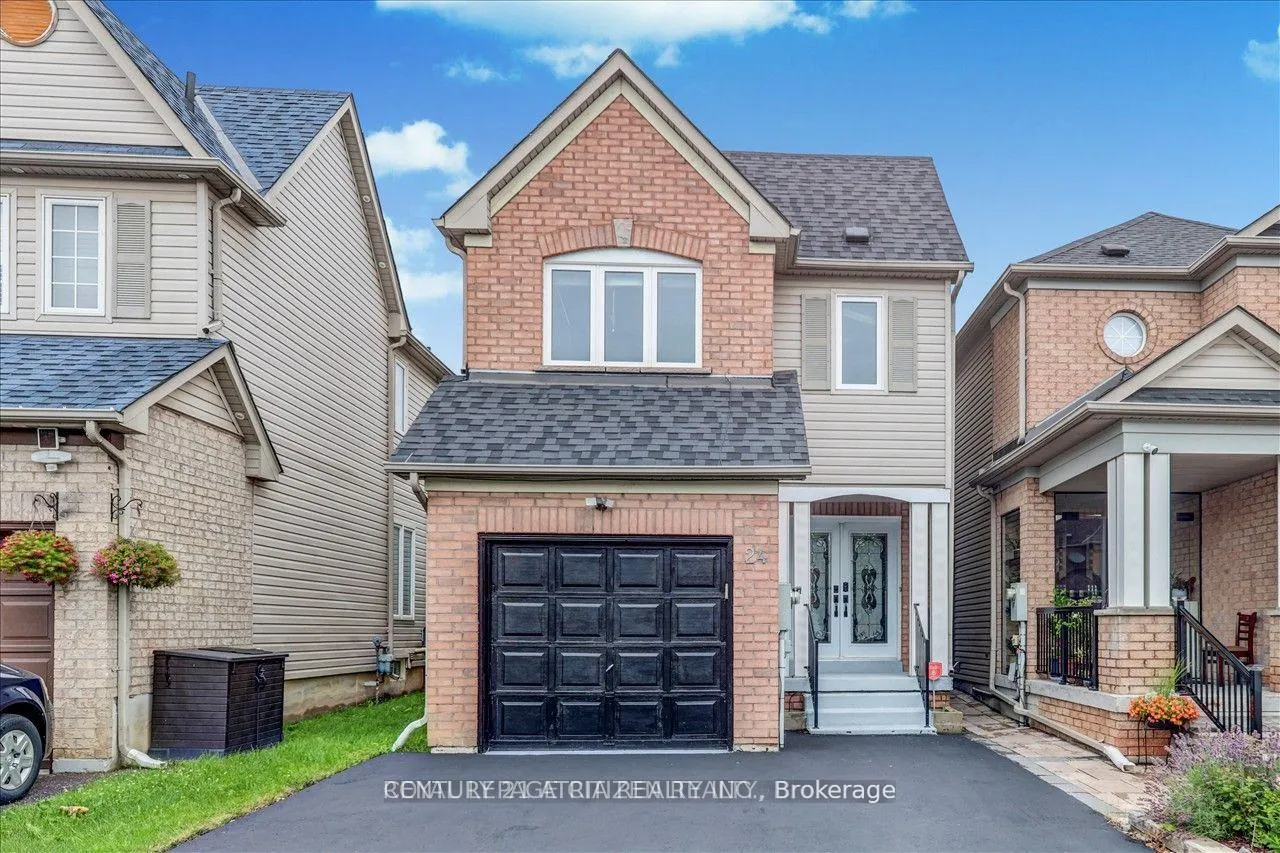 Photo 1 of Unit Upper, 24 Holloway Road, Markham, Cedarwood — HOMEH