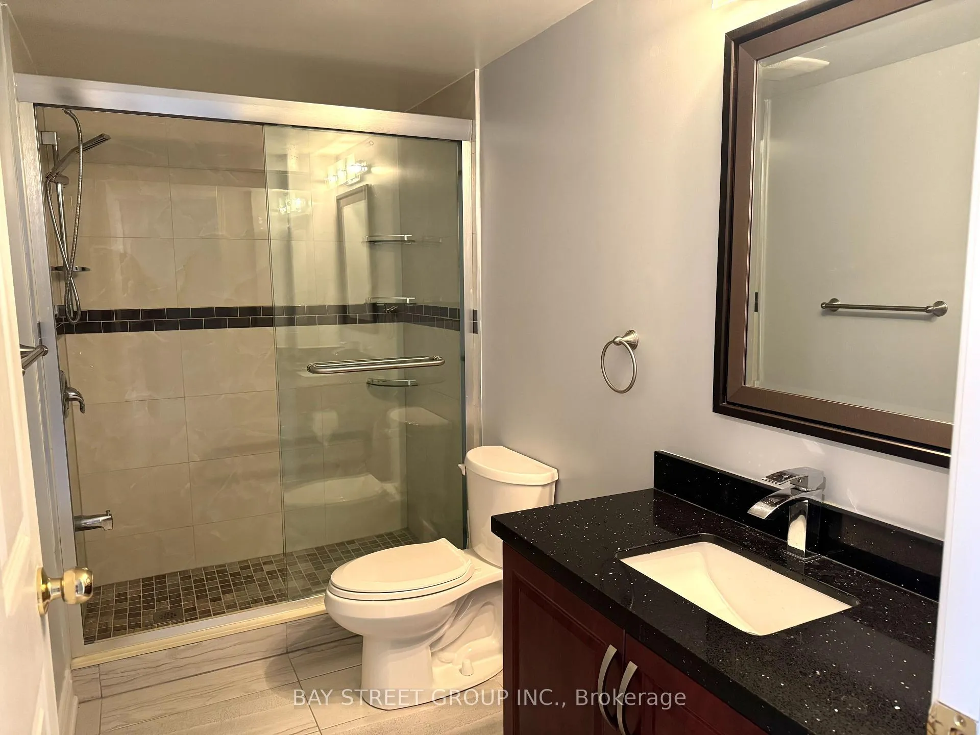Photo 21 of 20 Prince William Drive, Markham, Village Green-South Unionville — HOMEH