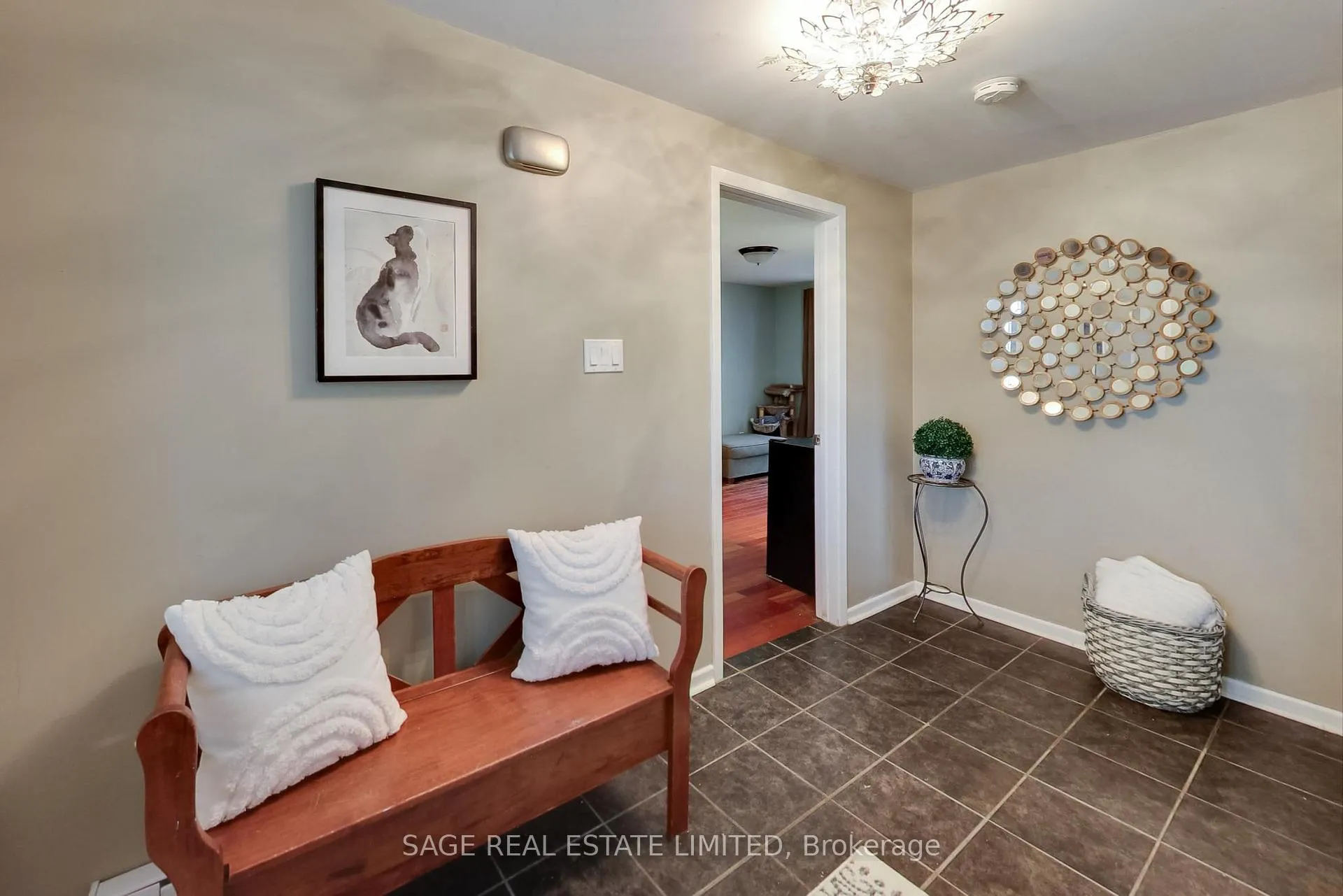 Photo 4 of 6 Dunsinane Drive, Markham, Royal Orchard — HOMEH