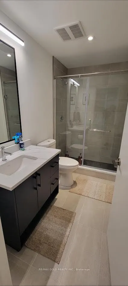 Photo 9 of Unit 1403, 741 King Street W, Kitchener — HOMEH