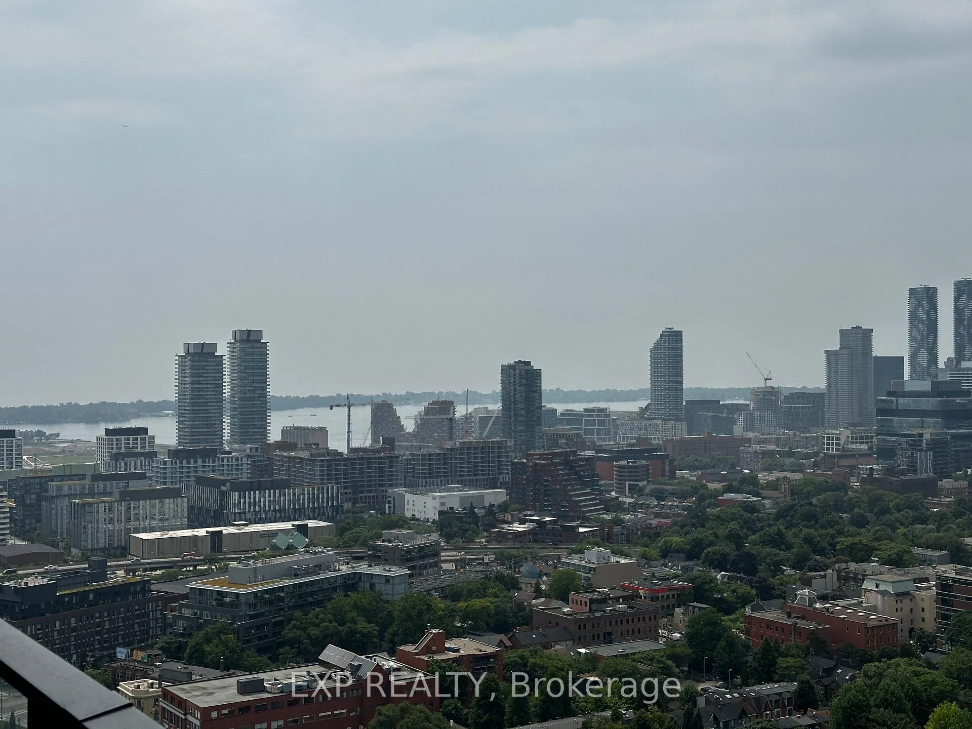 Photo 4 of Unit 3007, 5 Defries Street, Toronto, Regent Park — HOMEH