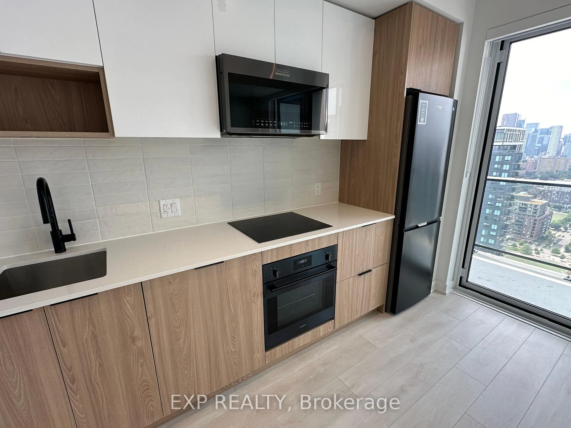 Photo 19 of Unit 3007, 5 Defries Street, Toronto, Regent Park — HOMEH