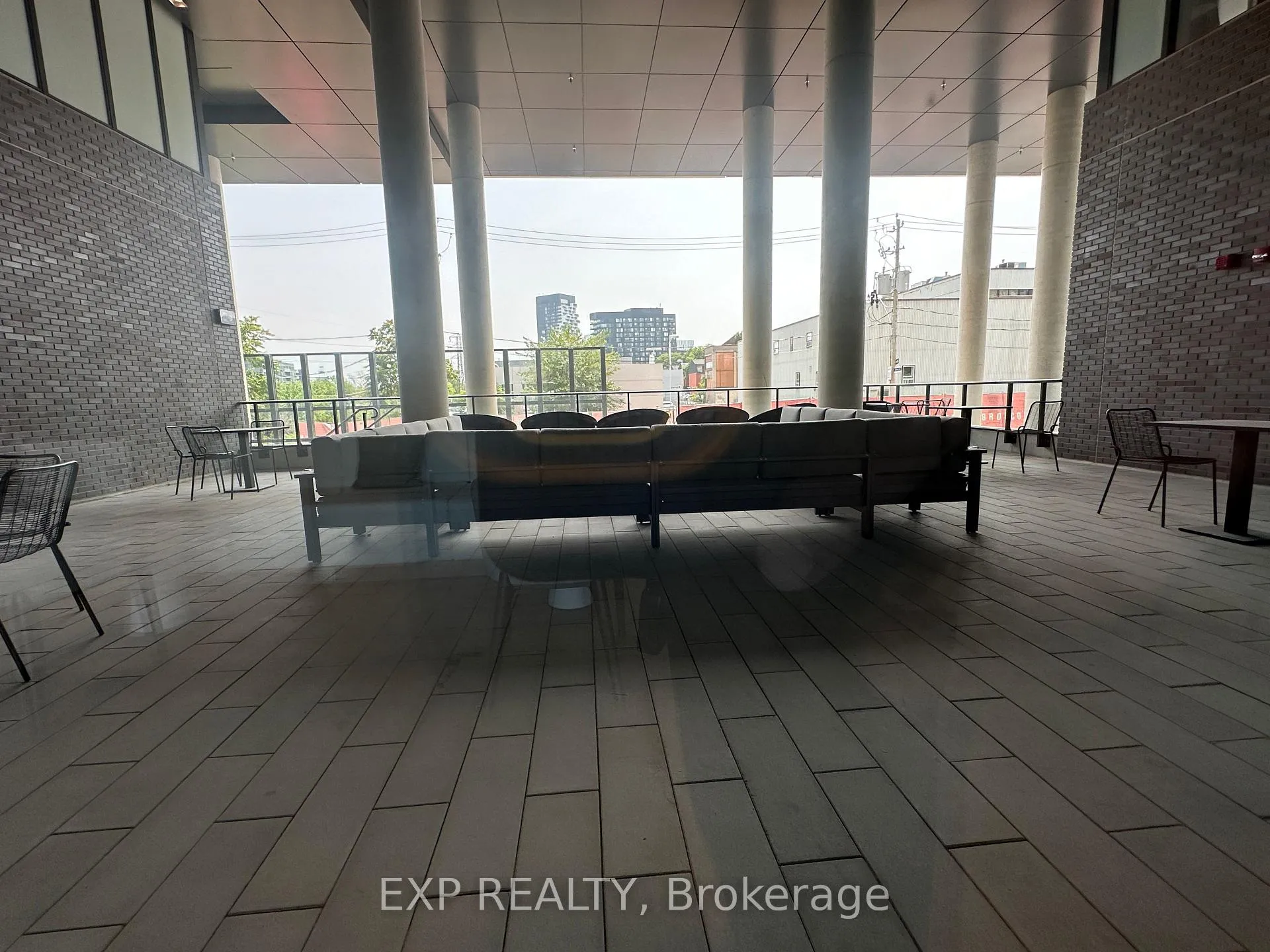 Photo 38 of Unit 3007, 5 Defries Street, Toronto, Regent Park — HOMEH