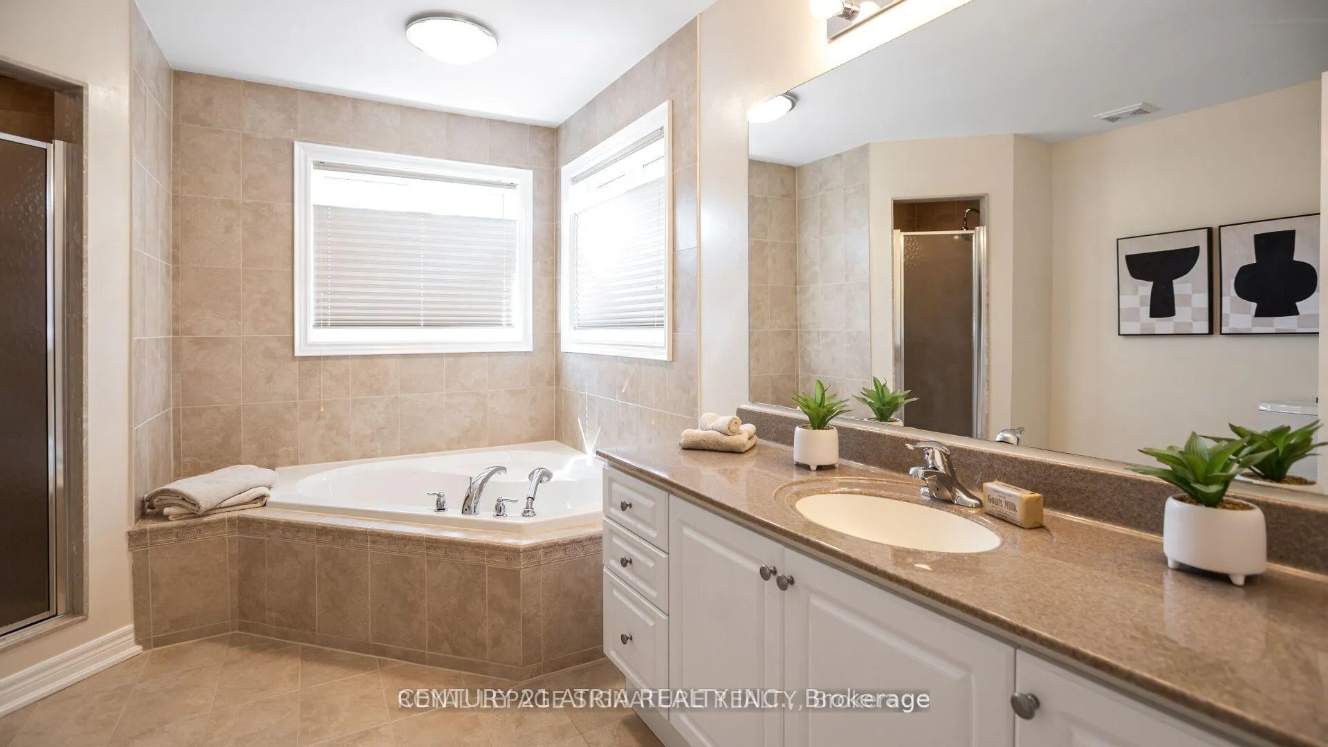 Photo 26 of 12 Coakwell, Markham, Box Grove — HOMEH