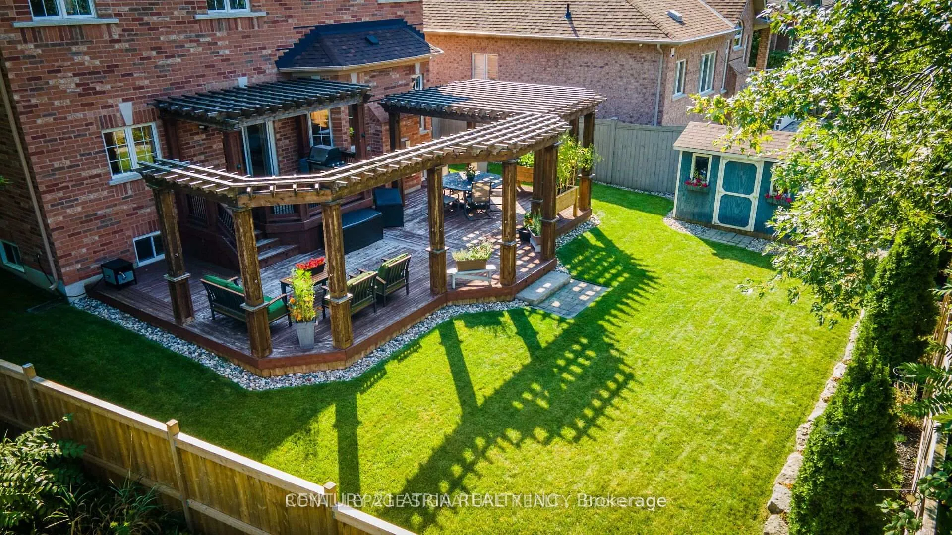 Photo 39 of 12 Coakwell, Markham, Box Grove — HOMEH
