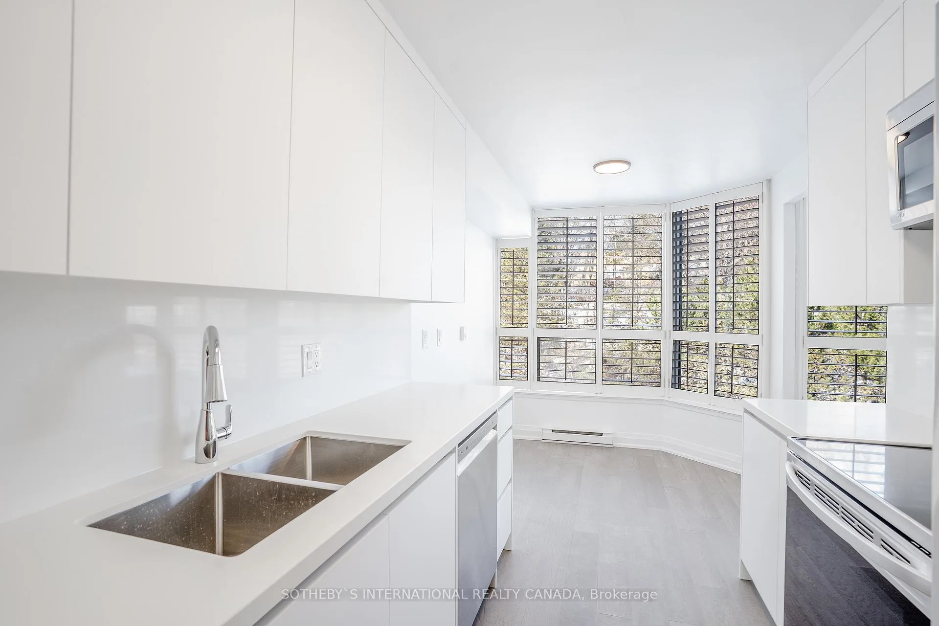Photo 15 of Unit 603, 3800 Yonge Street, Toronto, Bedford Park-Nortown — HOMEH