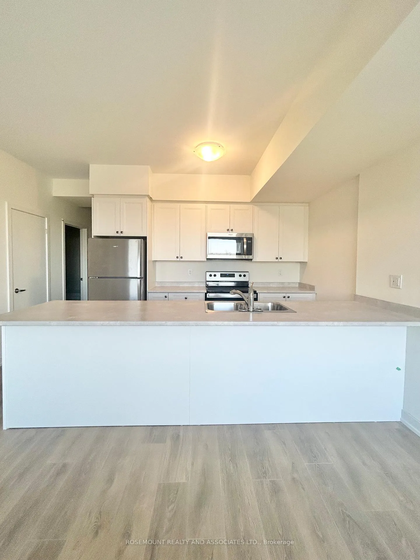 Front of Unit 2001, 160 Densmore Road