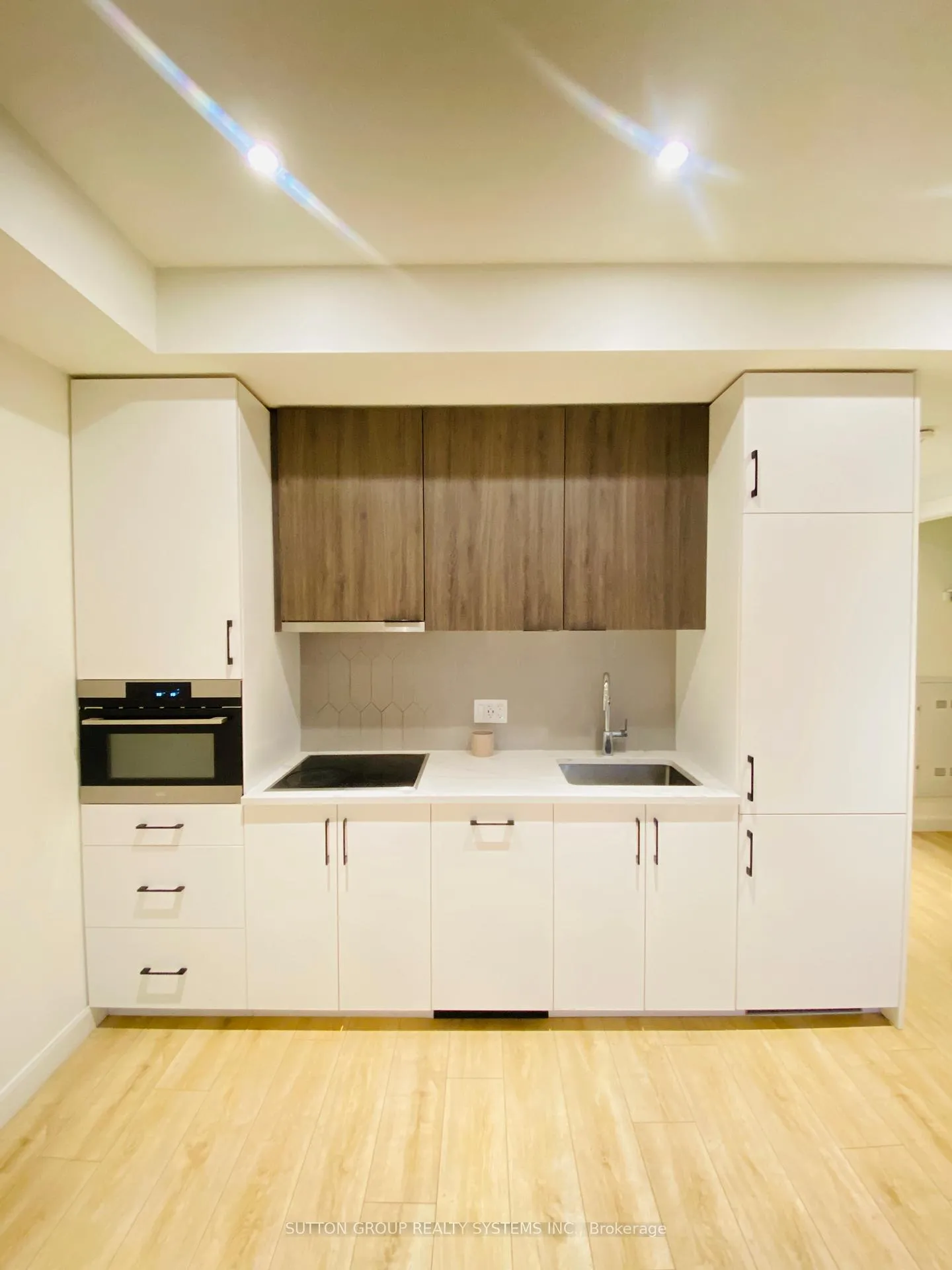 Photo 1 of Unit 1311, 741 King Street W, Kitchener — HOMEH