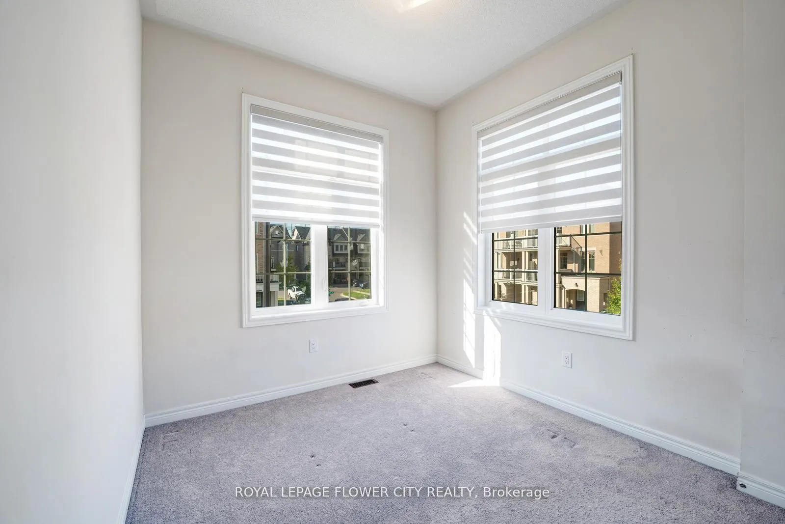 Photo 29 of 14 Labrish Road, Brampton, Northwest Brampton — HOMEH