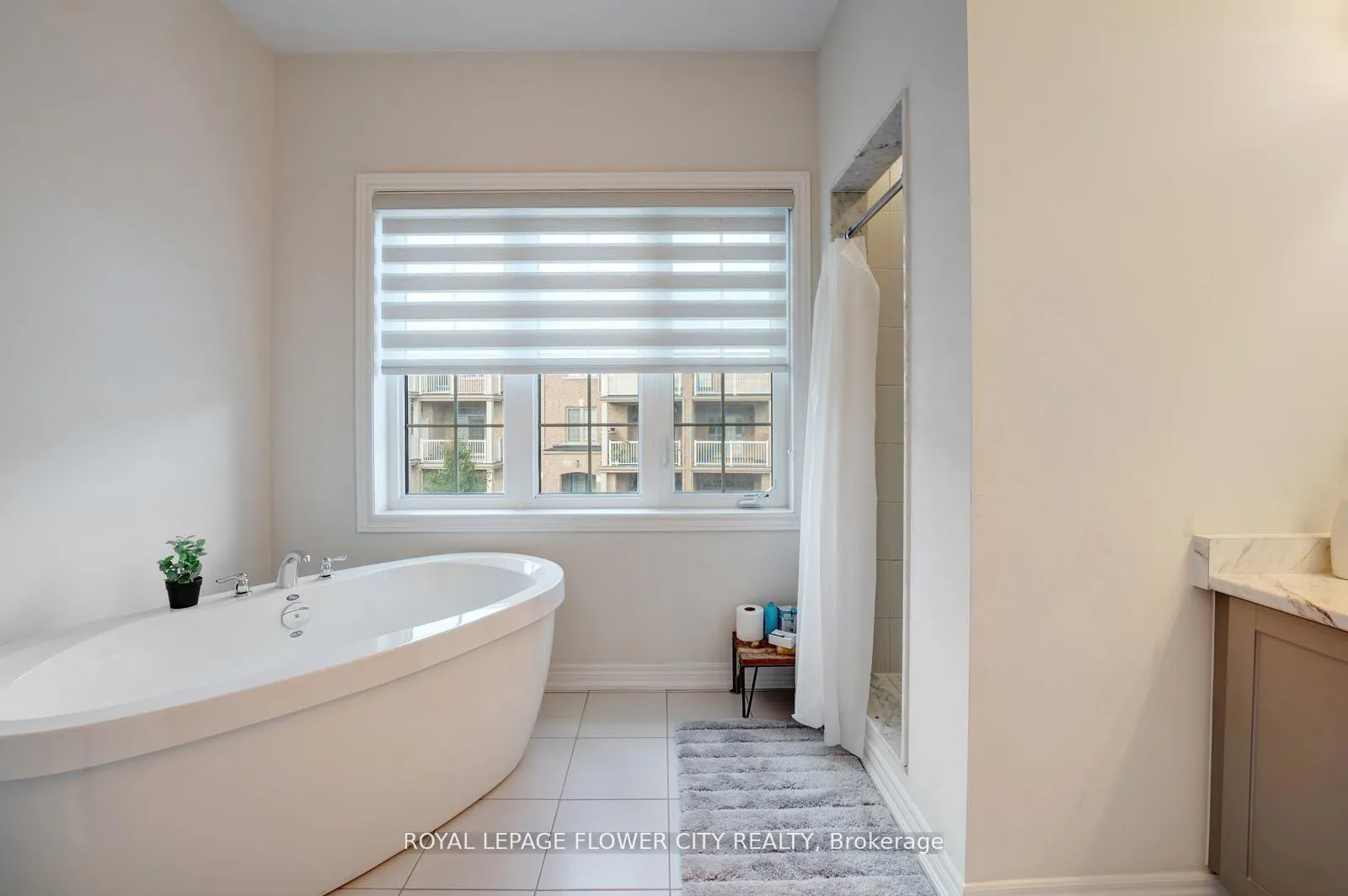 Photo 36 of 14 Labrish Road, Brampton, Northwest Brampton — HOMEH