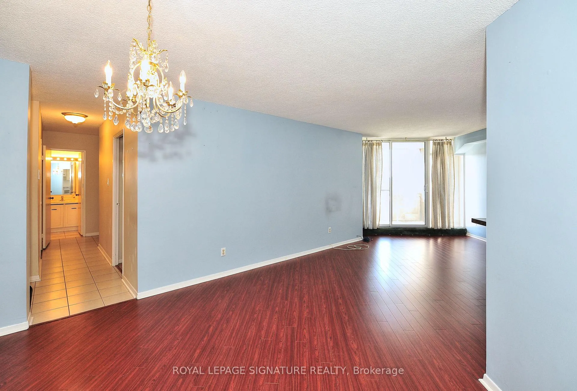 Photo 10 of Unit 1208, 7811 Yonge Street, Markham, Thornhill — HOMEH