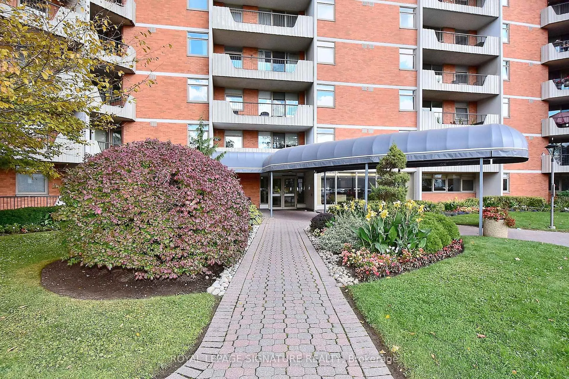 Photo 38 of Unit 1208, 7811 Yonge Street, Markham, Thornhill — HOMEH