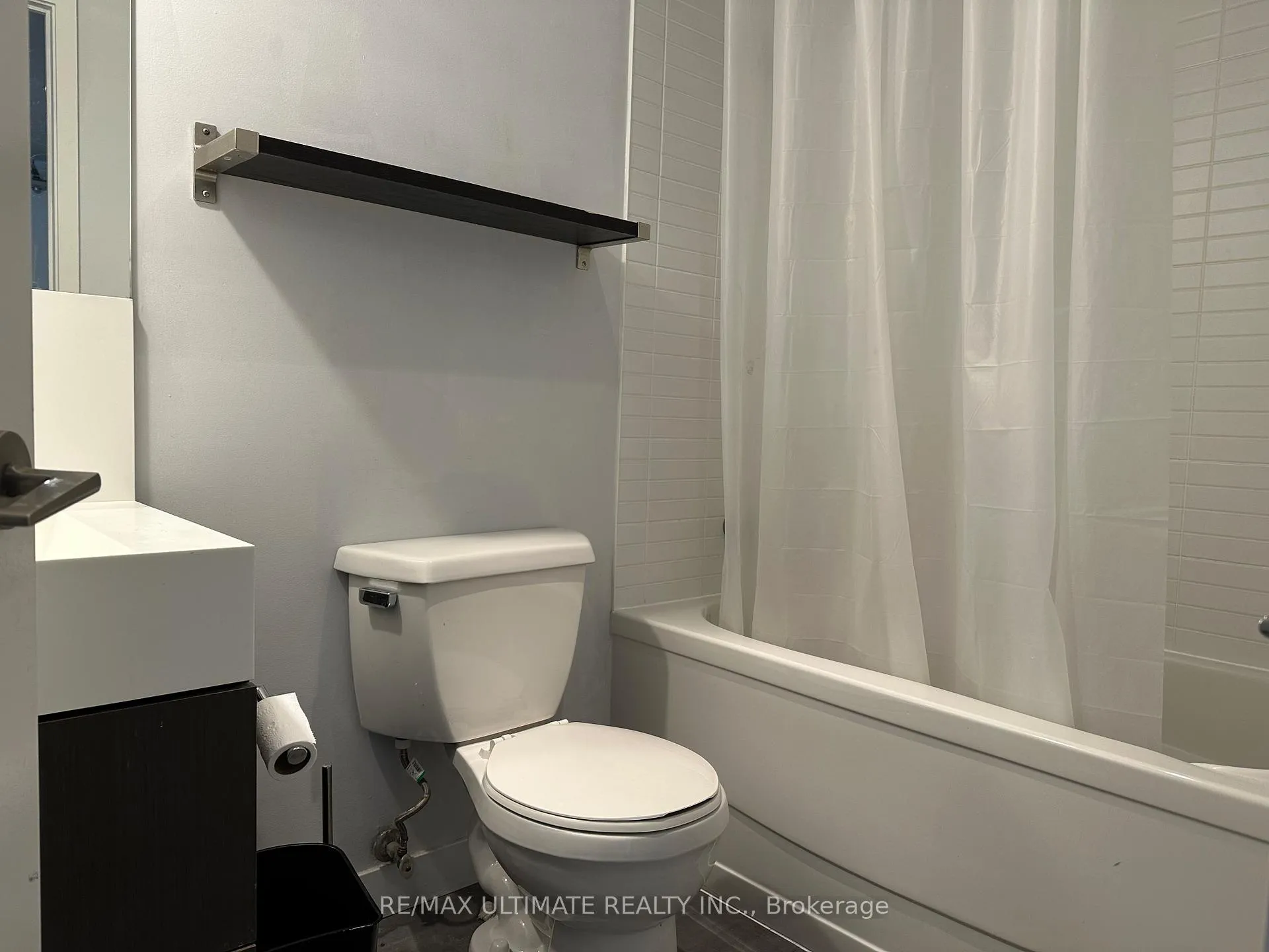 Photo 6 of Unit 1701, 110 Charles Street E, Toronto, Church-Yonge Corridor — HOMEH