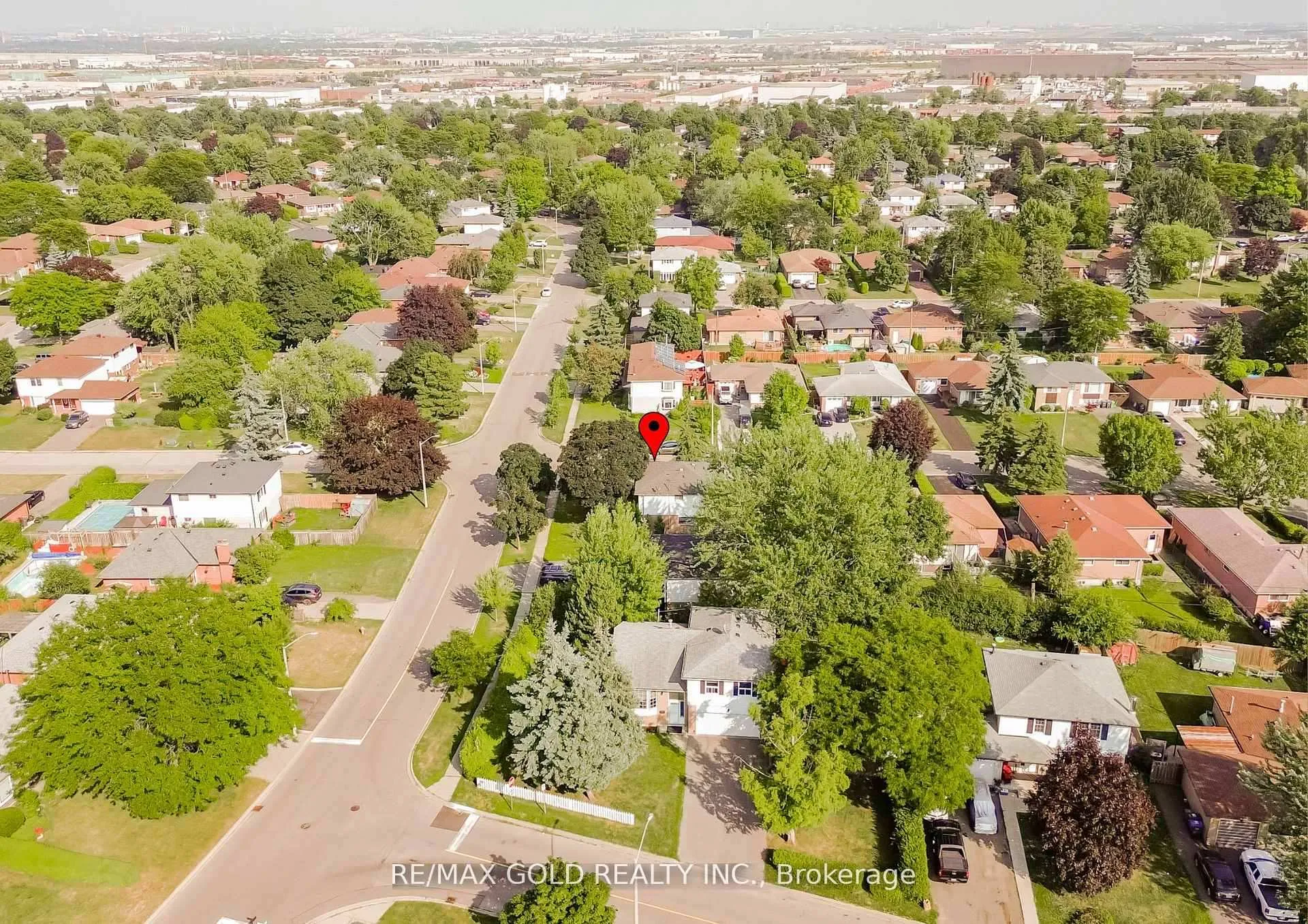 Photo 37 of 1 Dartnell Place, Brampton, Southgate — HOMEH