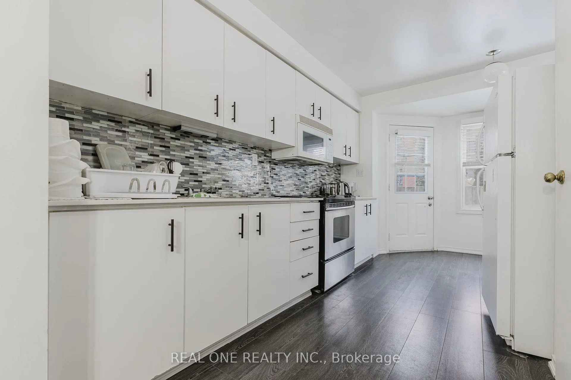 Photo 8 of Unit 60, 10 Holborn Court, Kitchener — HOMEH