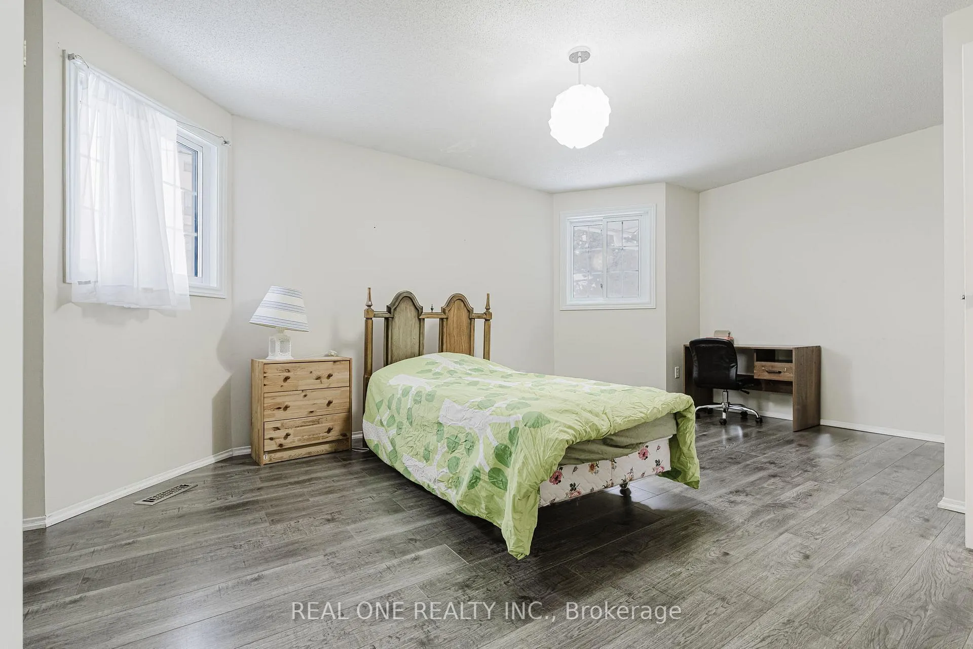 Photo 19 of Unit 60, 10 Holborn Court, Kitchener — HOMEH