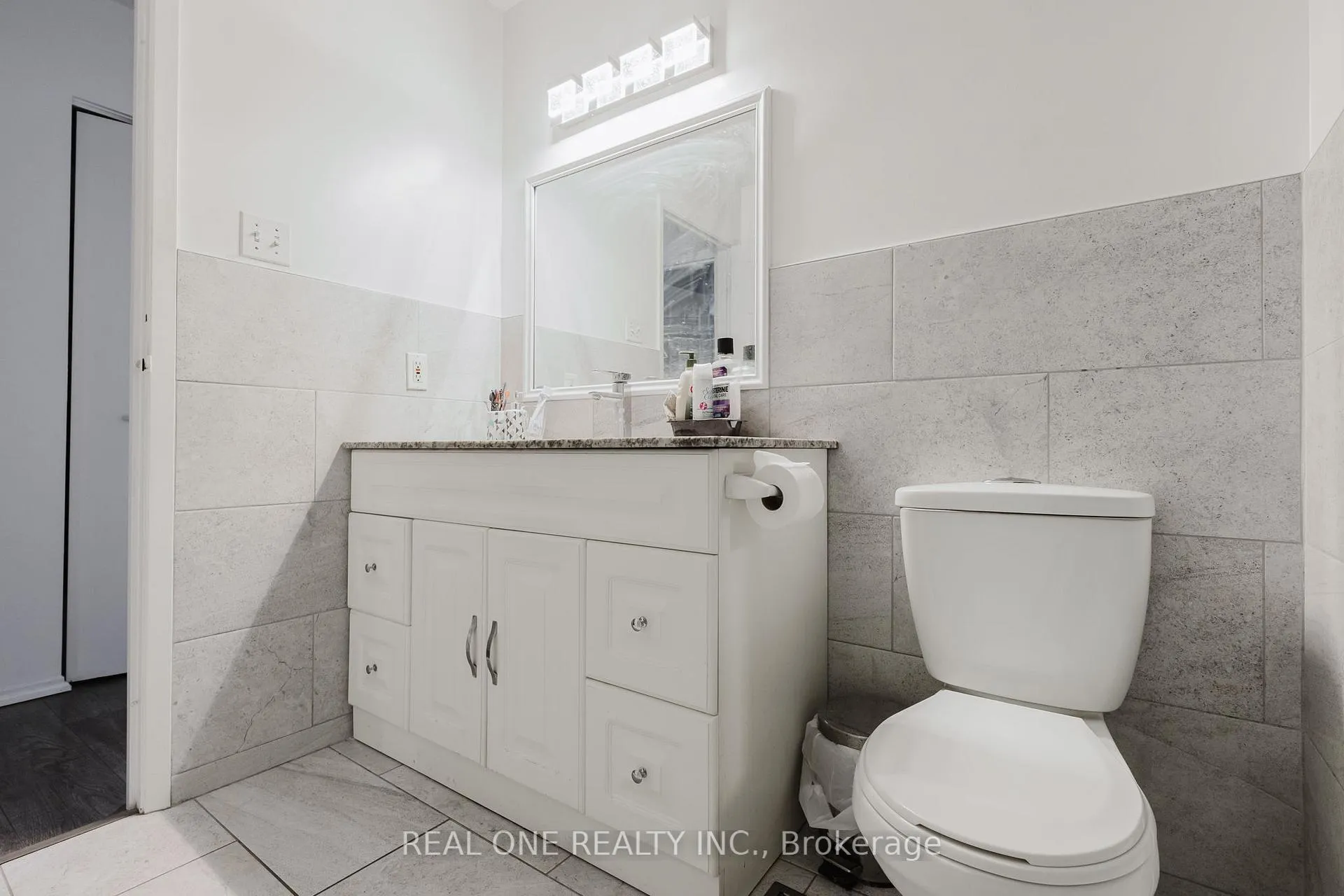 Photo 24 of Unit 60, 10 Holborn Court, Kitchener — HOMEH