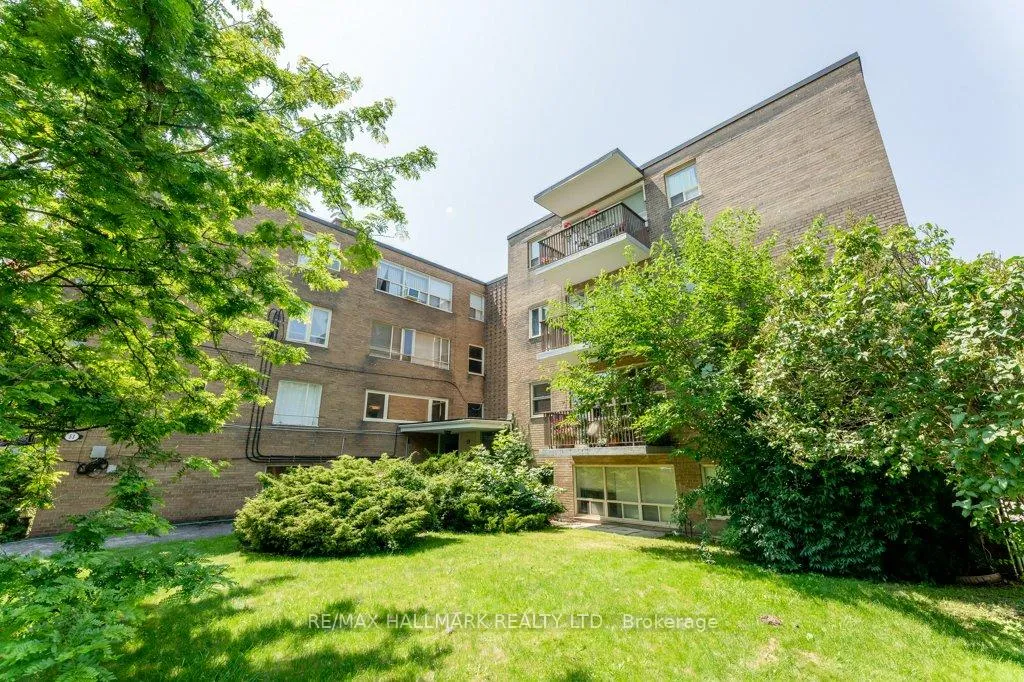 Photo 1 of Unit 2, 53 Neptune Drive, Toronto, Englemount-Lawrence — HOMEH