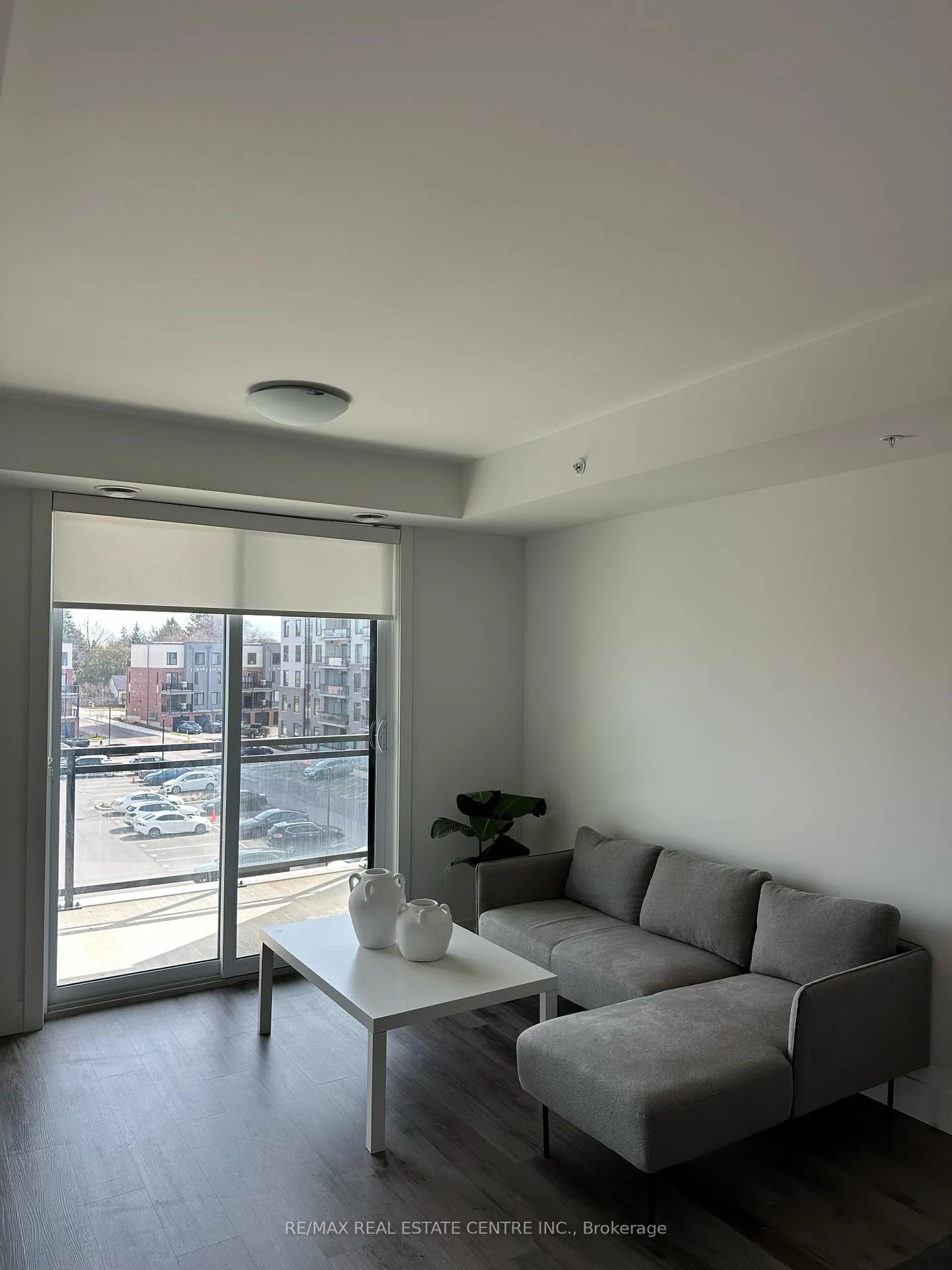 Photo 10 of Unit 403, 103 Roger Street, Waterloo, Uptown Waterloo — HOMEH