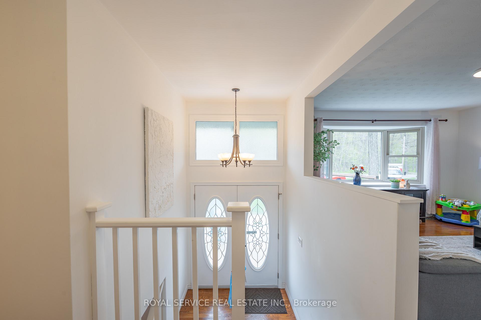 Photo 6 of 1229 Deyell Line, Cavan Monaghan, Cavan Twp — HOMEH