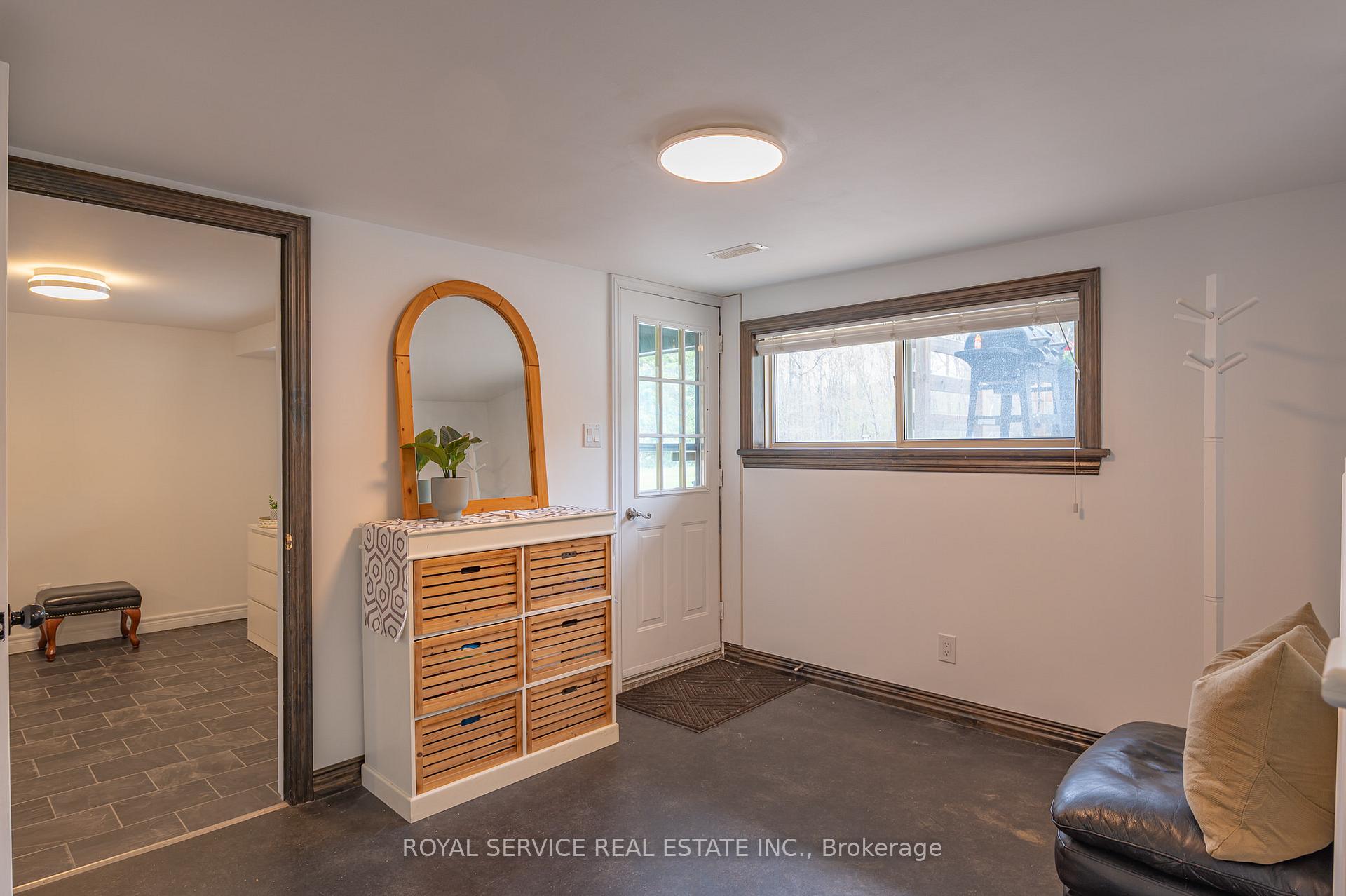 Photo 24 of 1229 Deyell Line, Cavan Monaghan, Cavan Twp — HOMEH