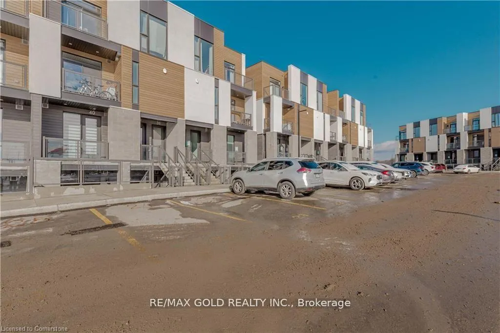 Photo 3 of Unit 40, 142 Foamflower Place N, Waterloo — HOMEH