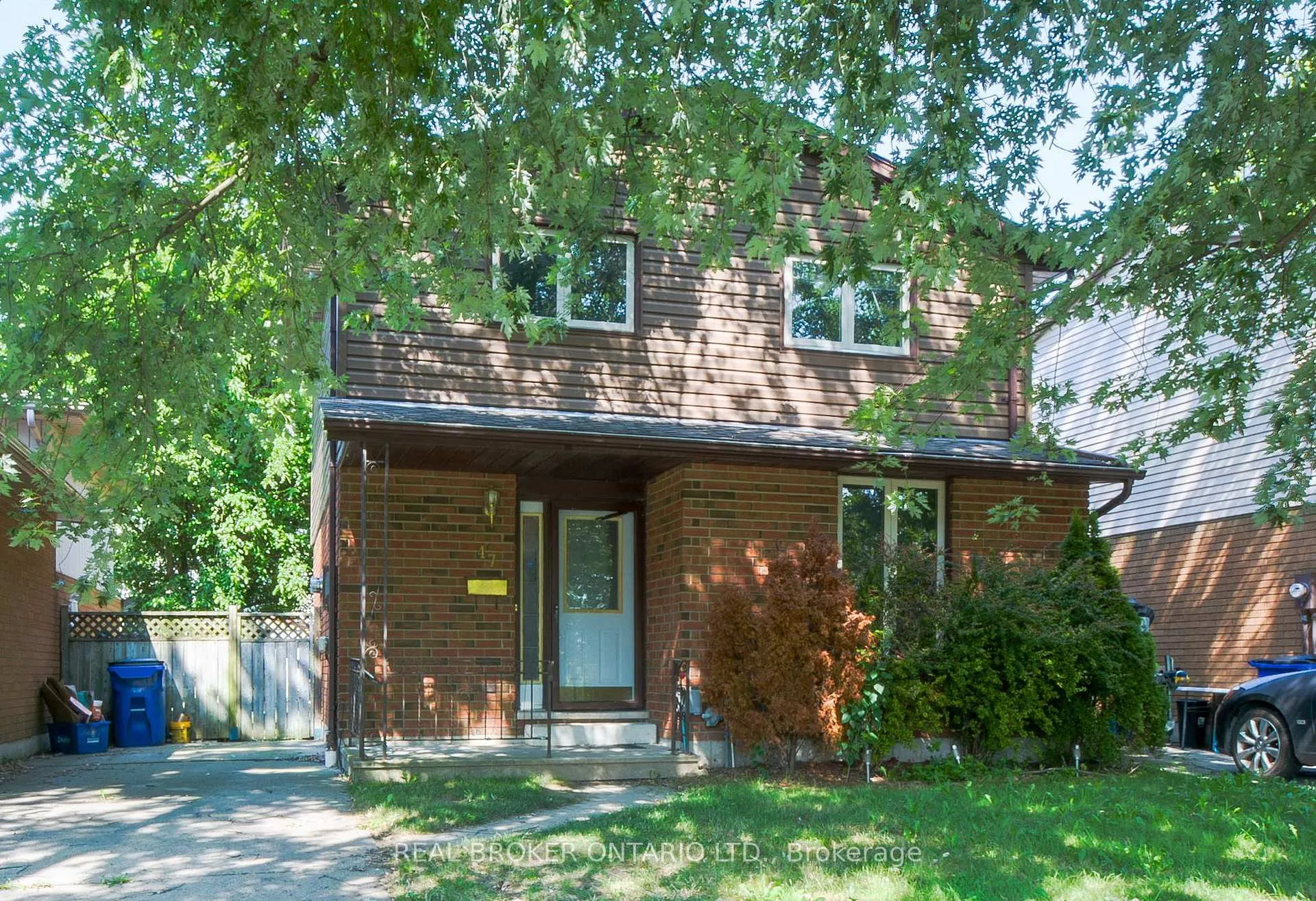 Photo 2 of 47 Wedgewood Avenue E, Chatham-Kent, Chatham — HOMEH