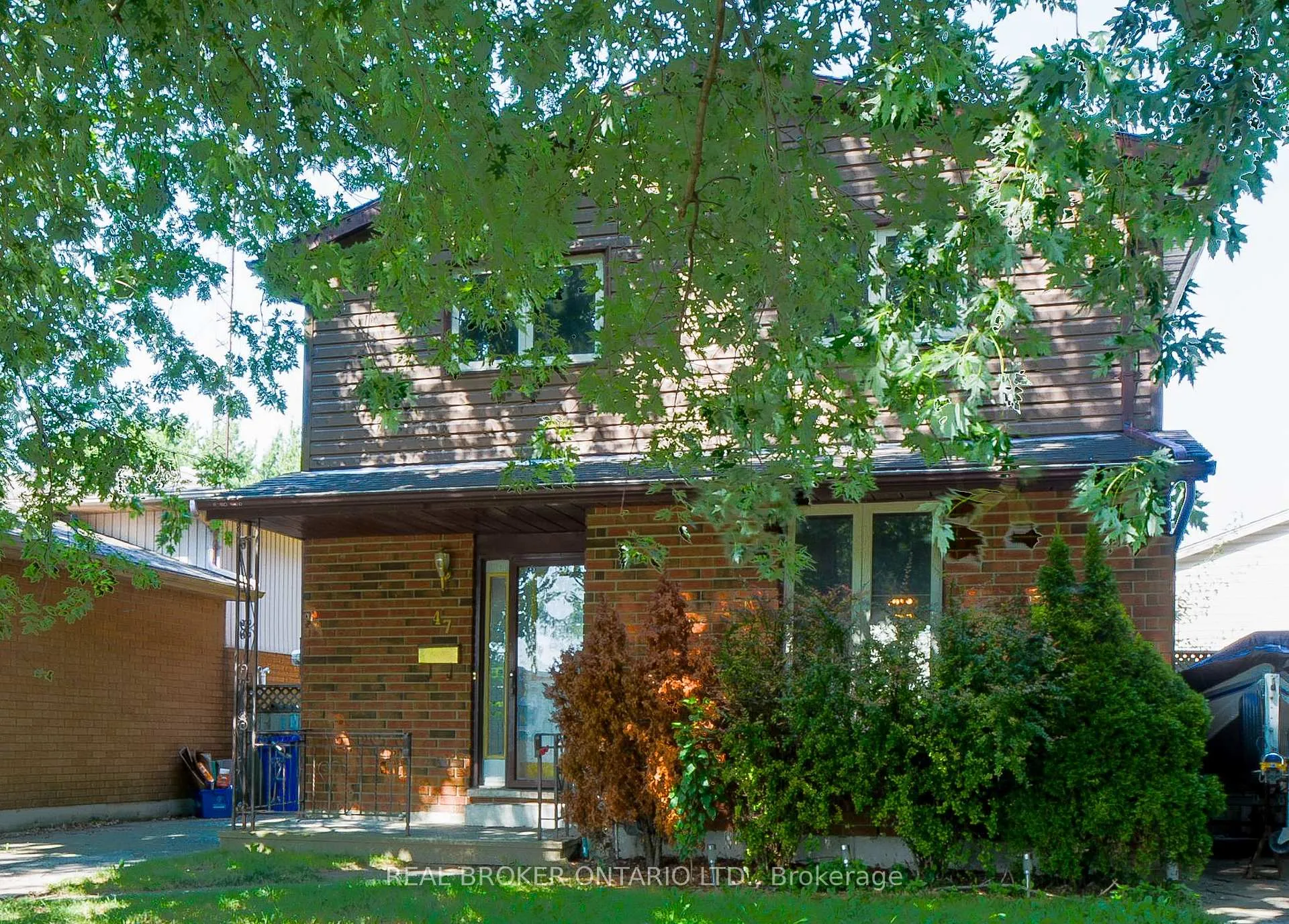 Photo 4 of 47 Wedgewood Avenue E, Chatham-Kent, Chatham — HOMEH