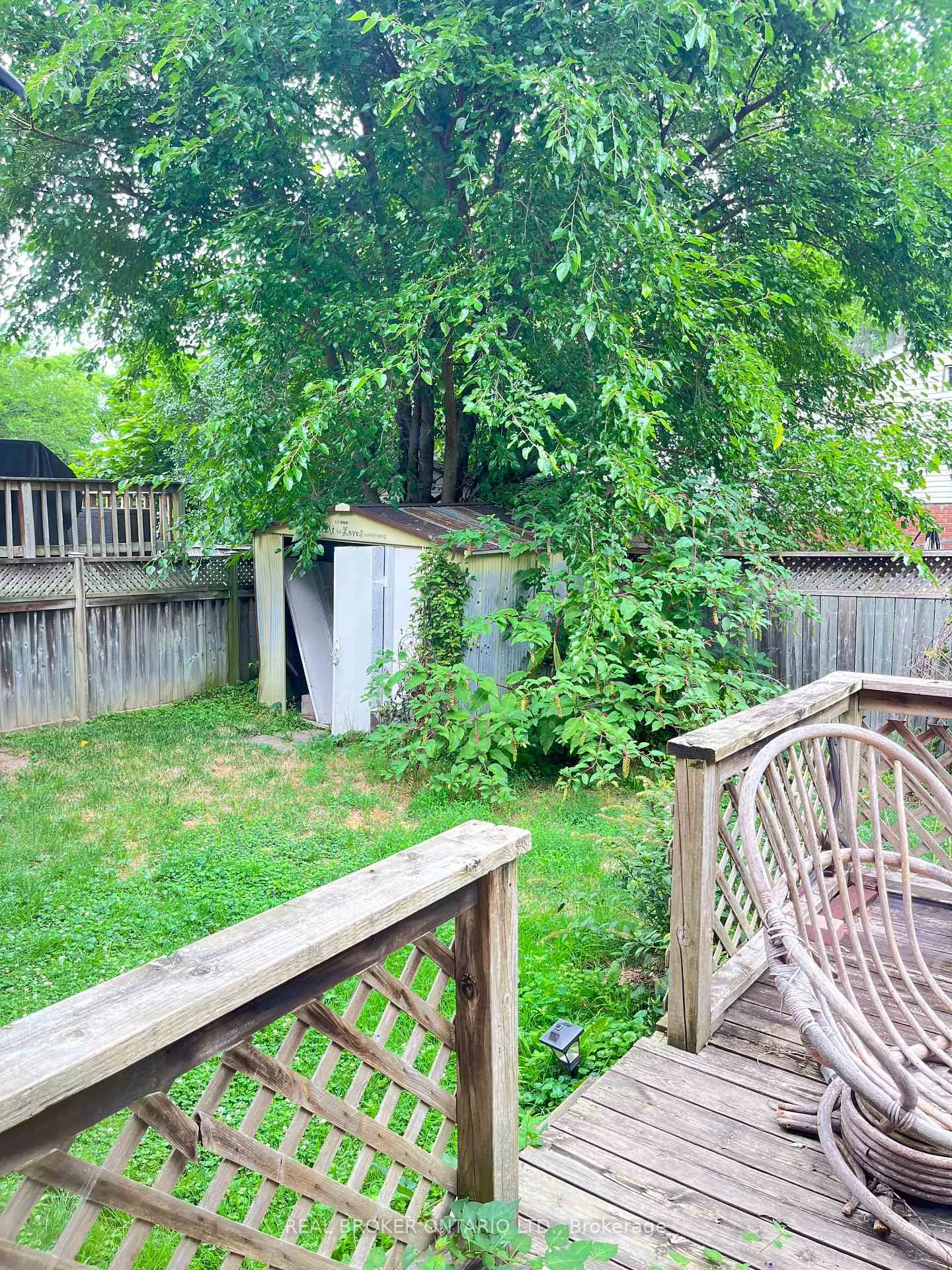 Photo 19 of 47 Wedgewood Avenue E, Chatham-Kent, Chatham — HOMEH