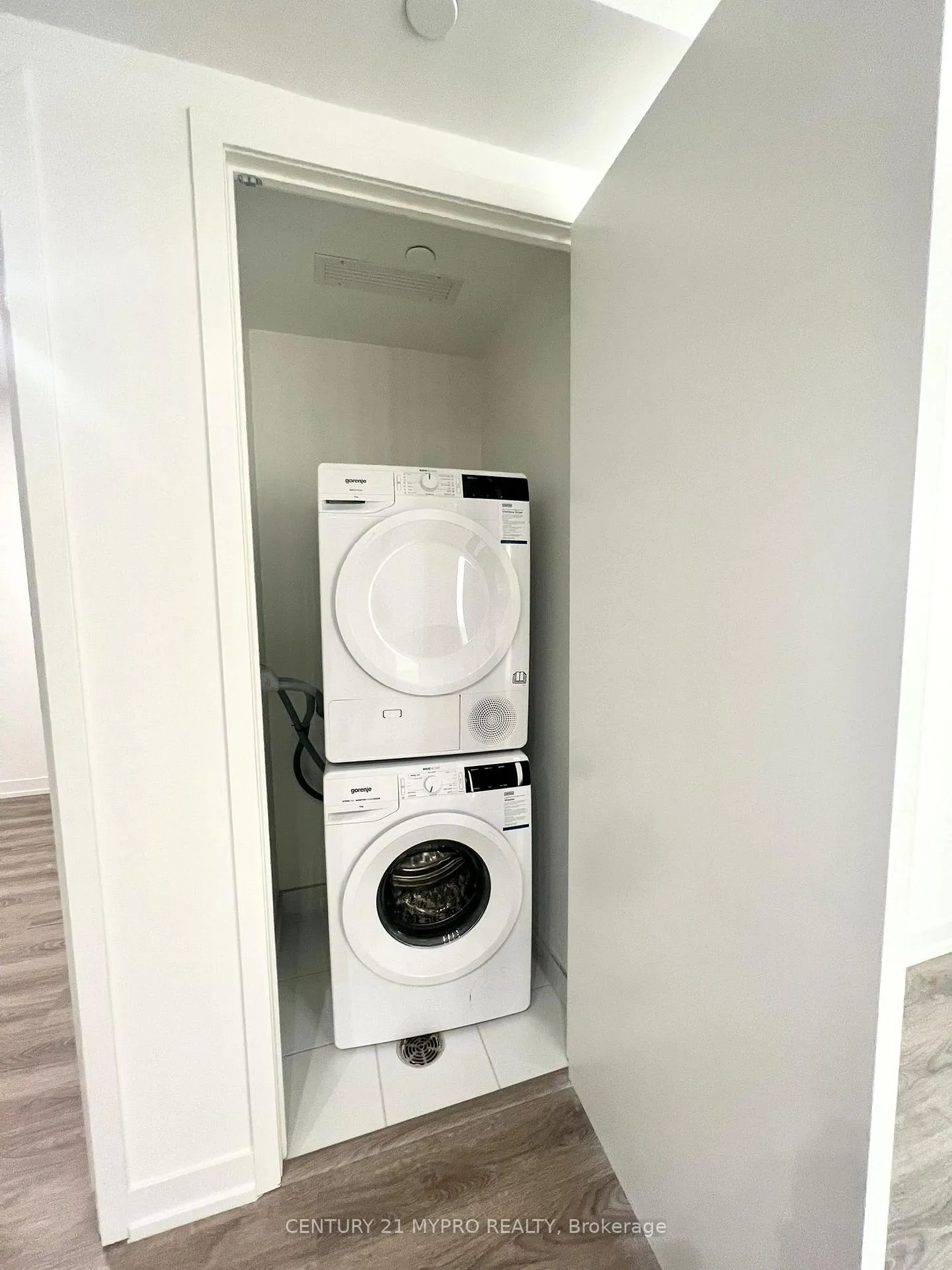 Photo 12 of Unit 2007, 195 Commerce Street, Vaughan, Vaughan Corporate Centre — HOMEH