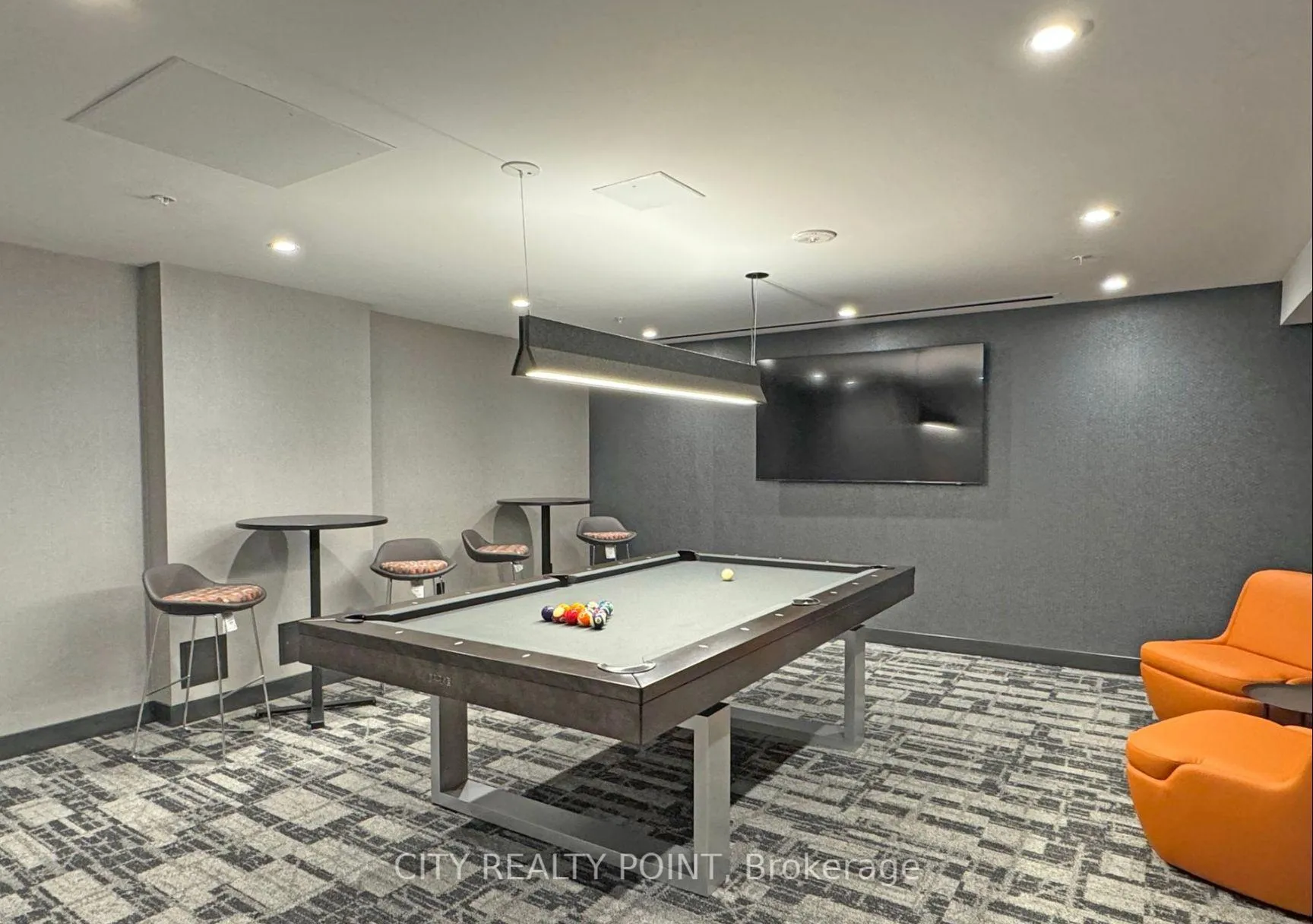 Photo 5 of Unit 408, 2525 Bathurst Street, Toronto, Forest Hill North — HOMEH